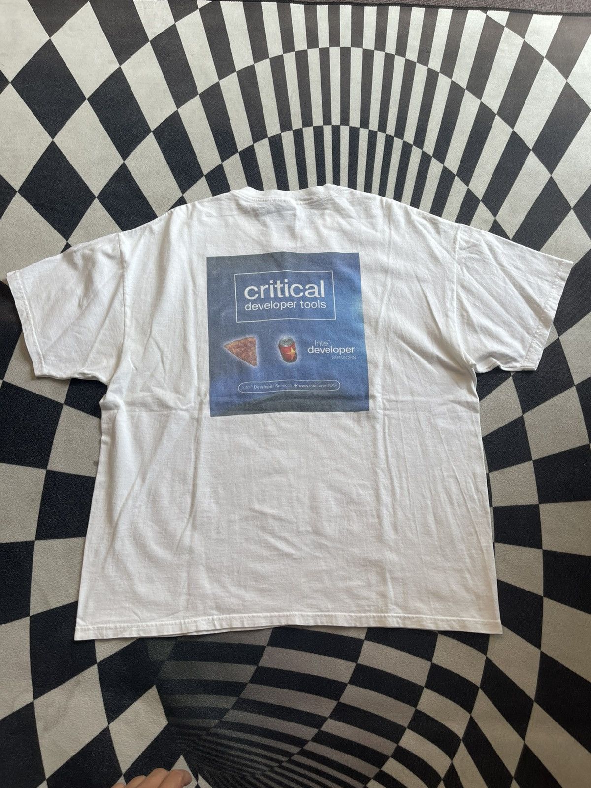 Vintage Vtg 00s Intel Developer Services "Critical Tools" Promo Tee Size US XL / EU 56 / 4 - 2 Thumbnail