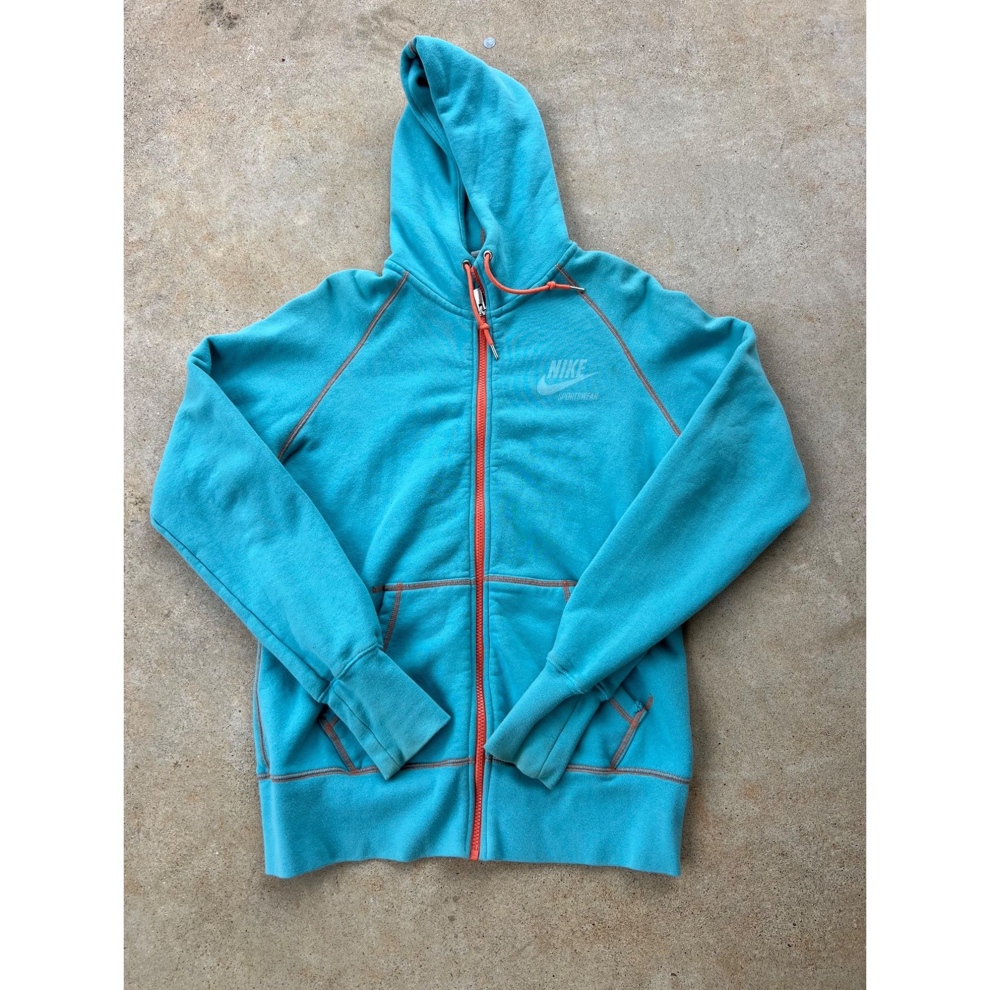 Nike vintage teal sweatshirt hotsell