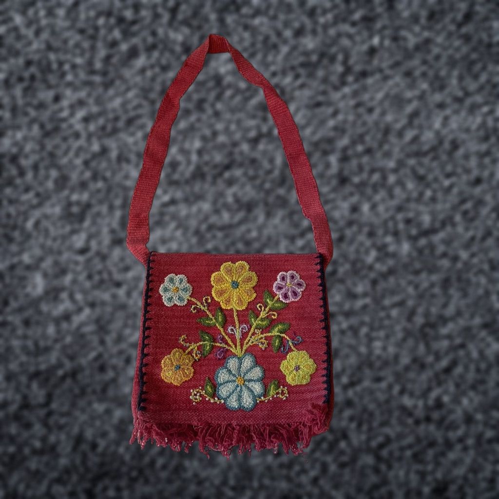 VINTAGE Gorgeous! Tapestry Bag Messenger Shoulder Strap Floral Pattern Multicolor Brown Leather Adjustable Strap Women Bag Medium Womens