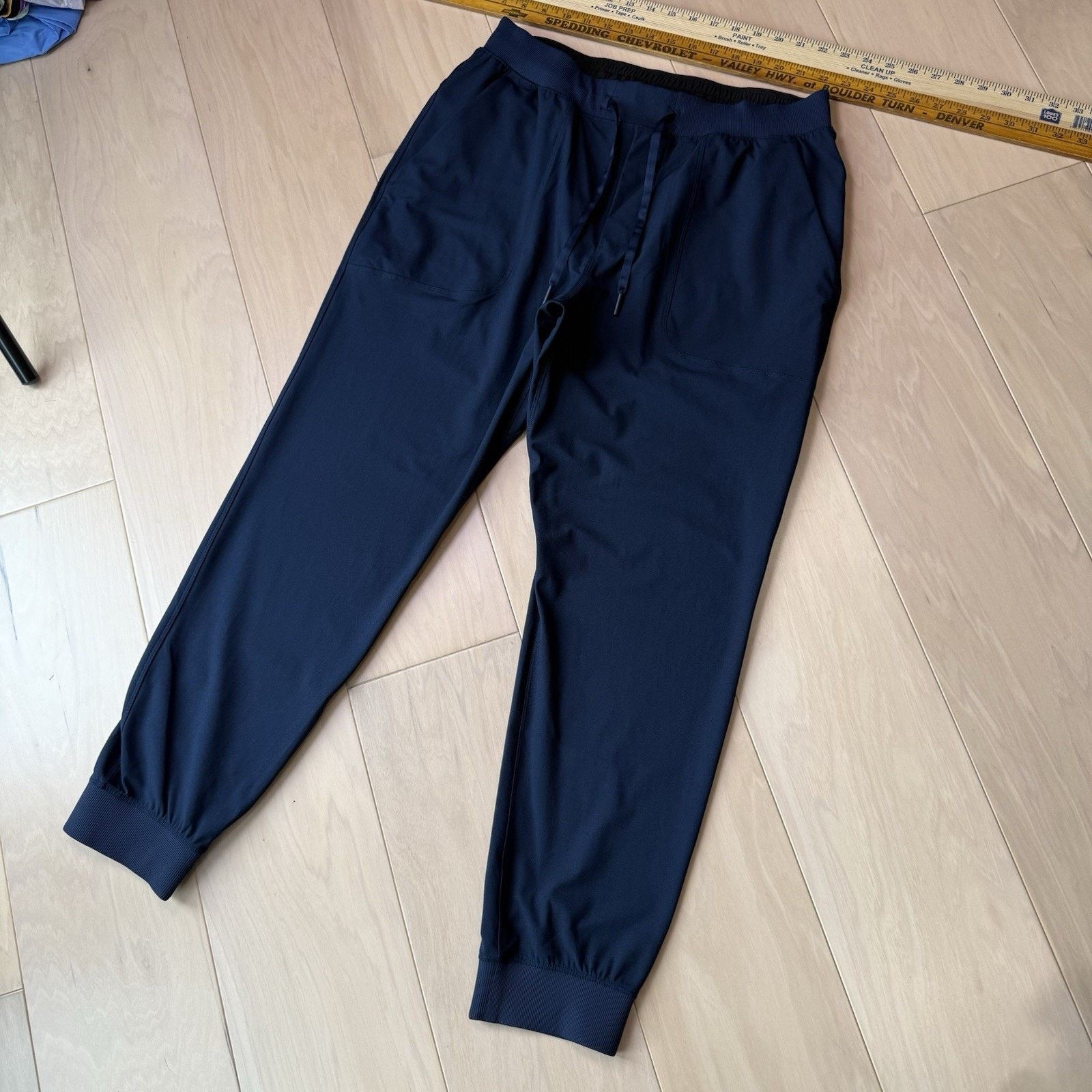 Lululemon Lululemon ABC Jogger Pants Large Navy Sweatpants Loungewear Size US 31 - 11 Thumbnail