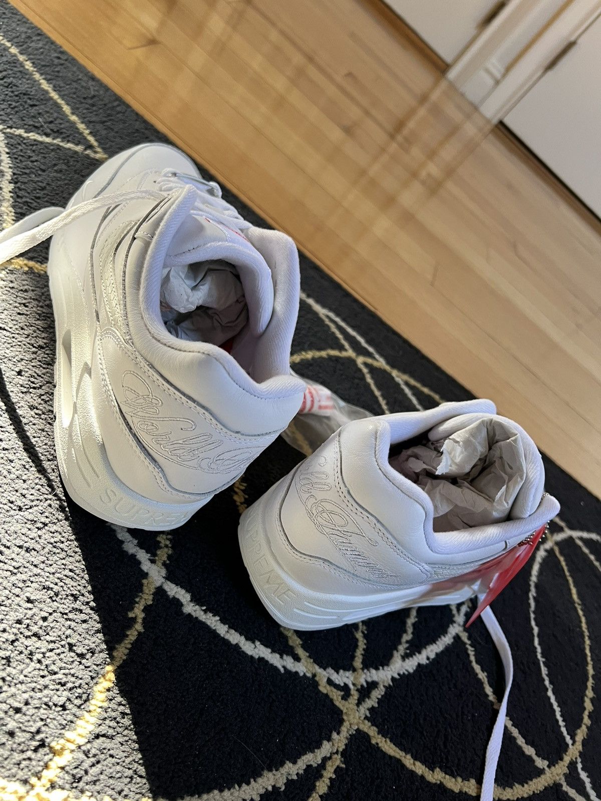 Nike × Supreme Supreme x Nike Air Max 1 (SS25) Size US 10 / EU 43 - 4 Thumbnail