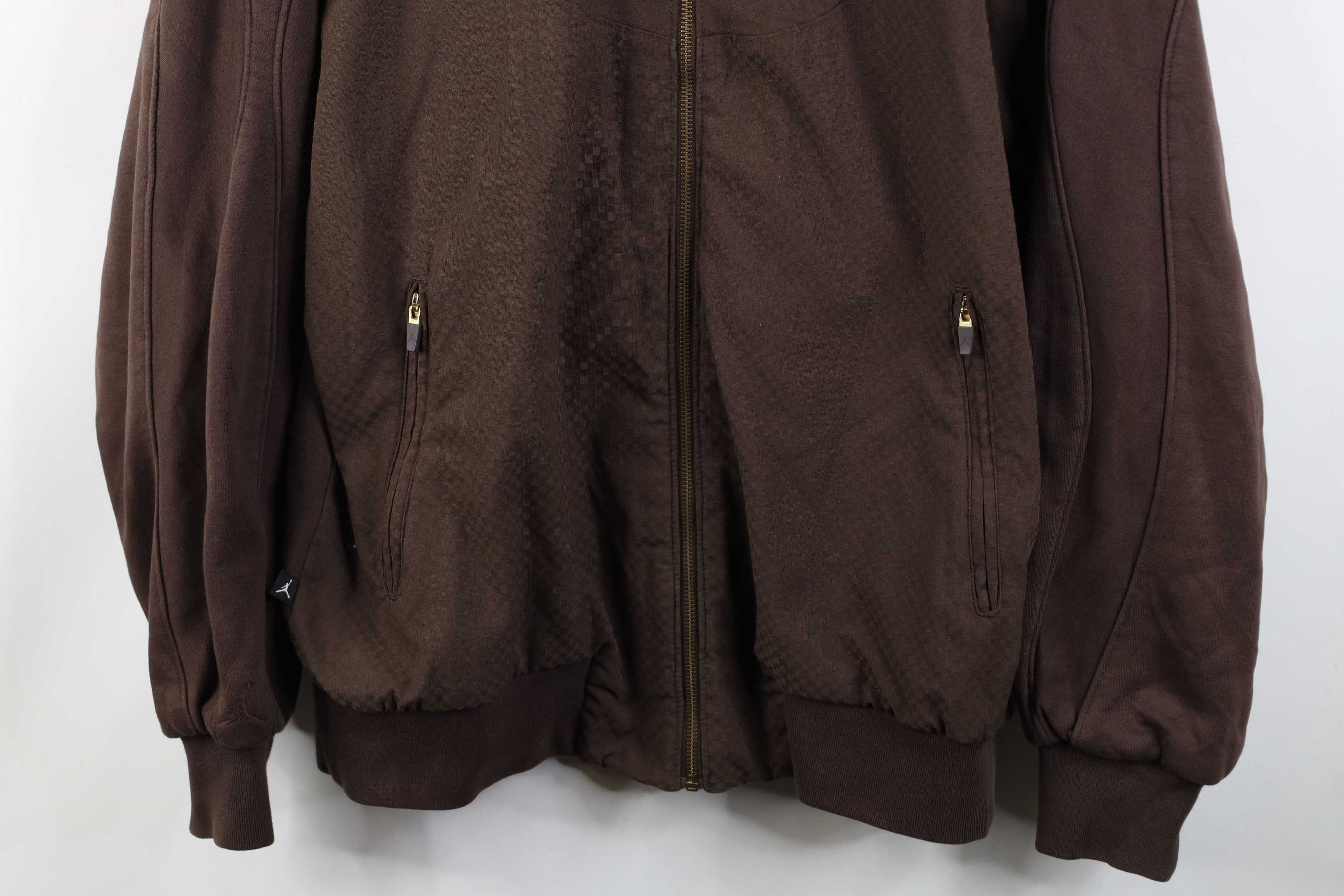 Nike Vintage Nike Air Jordan Heavyweight Bomber Jacket Brown Size US XL / EU 56 / 4 - 3 Thumbnail
