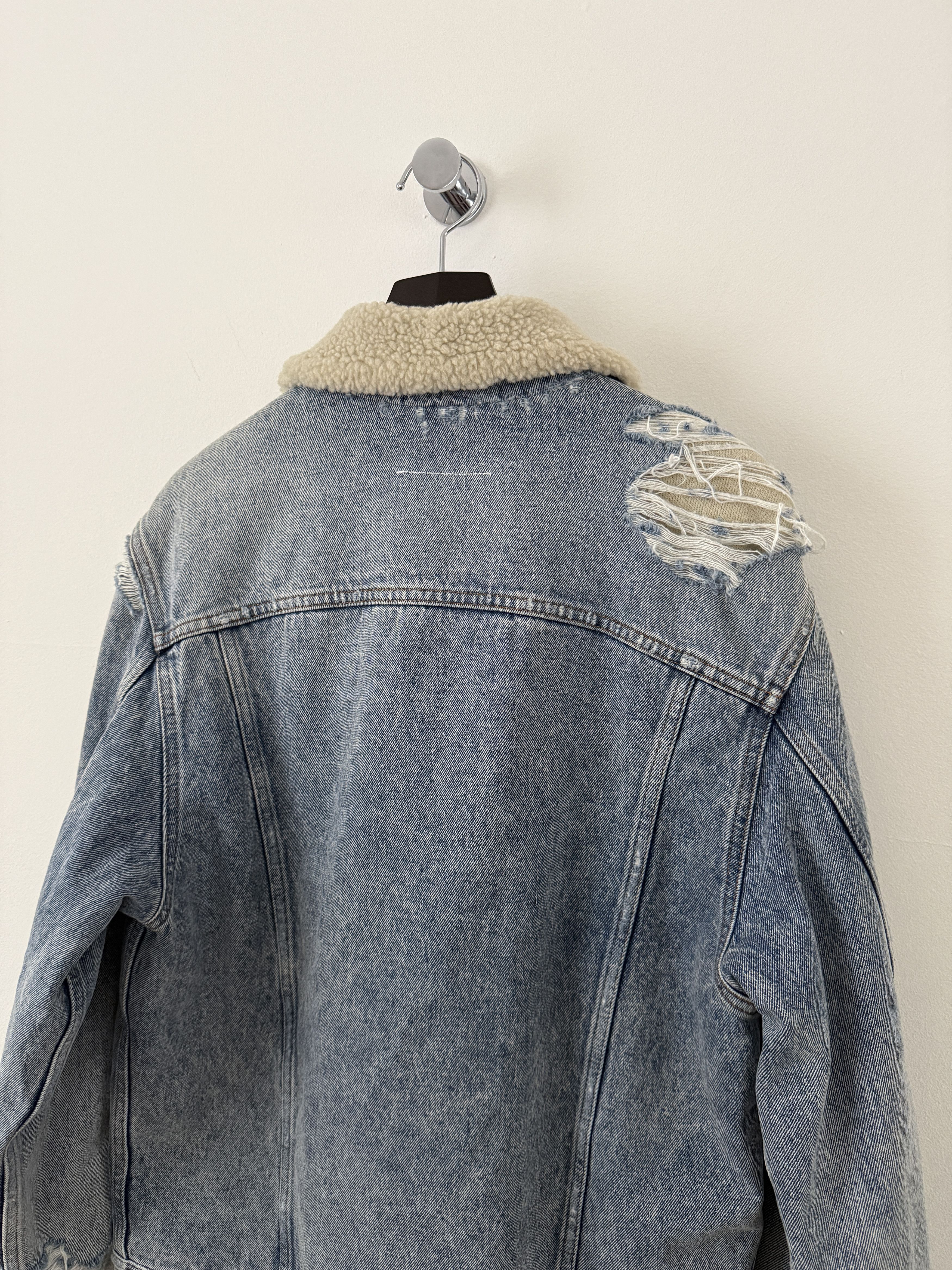 MM6 Distressed Denim Shearling Jacket Size US S / EU 44-46 / 1 - 13 Thumbnail