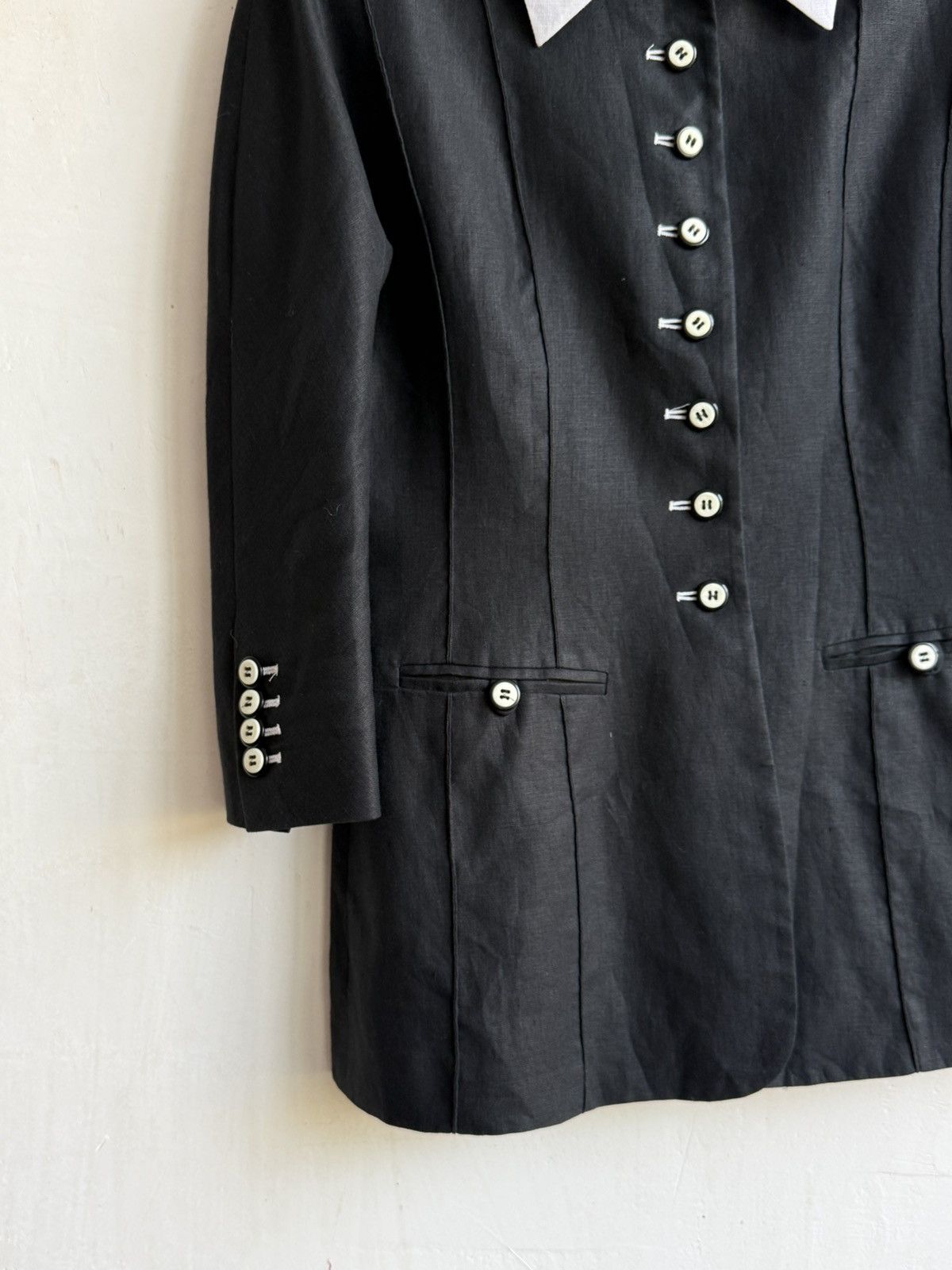 Fendi Vintage Fendi Black Buttons up linen blazer Size M / US 6-8 / IT 42-44 - 5 Thumbnail