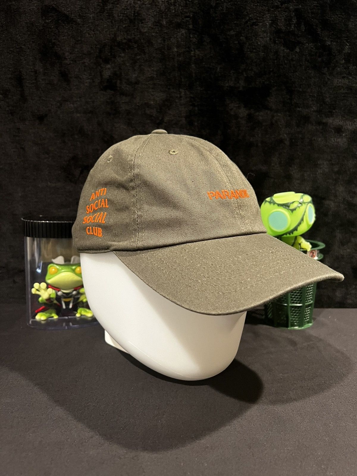 Anti Social Social Club × Undefeated 🧢 One Size | ASSC X Undefeated Paranoid Olive Cap Size ONE SIZE - 2 Thumbnail