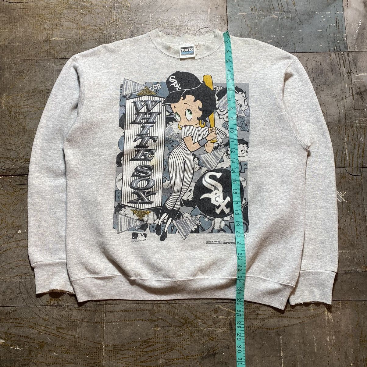 Cartoon Network Vintage Betty Boop X MLB White Sox Sweatshirt Size US L / EU 52-54 / 3 - 17 Thumbnail