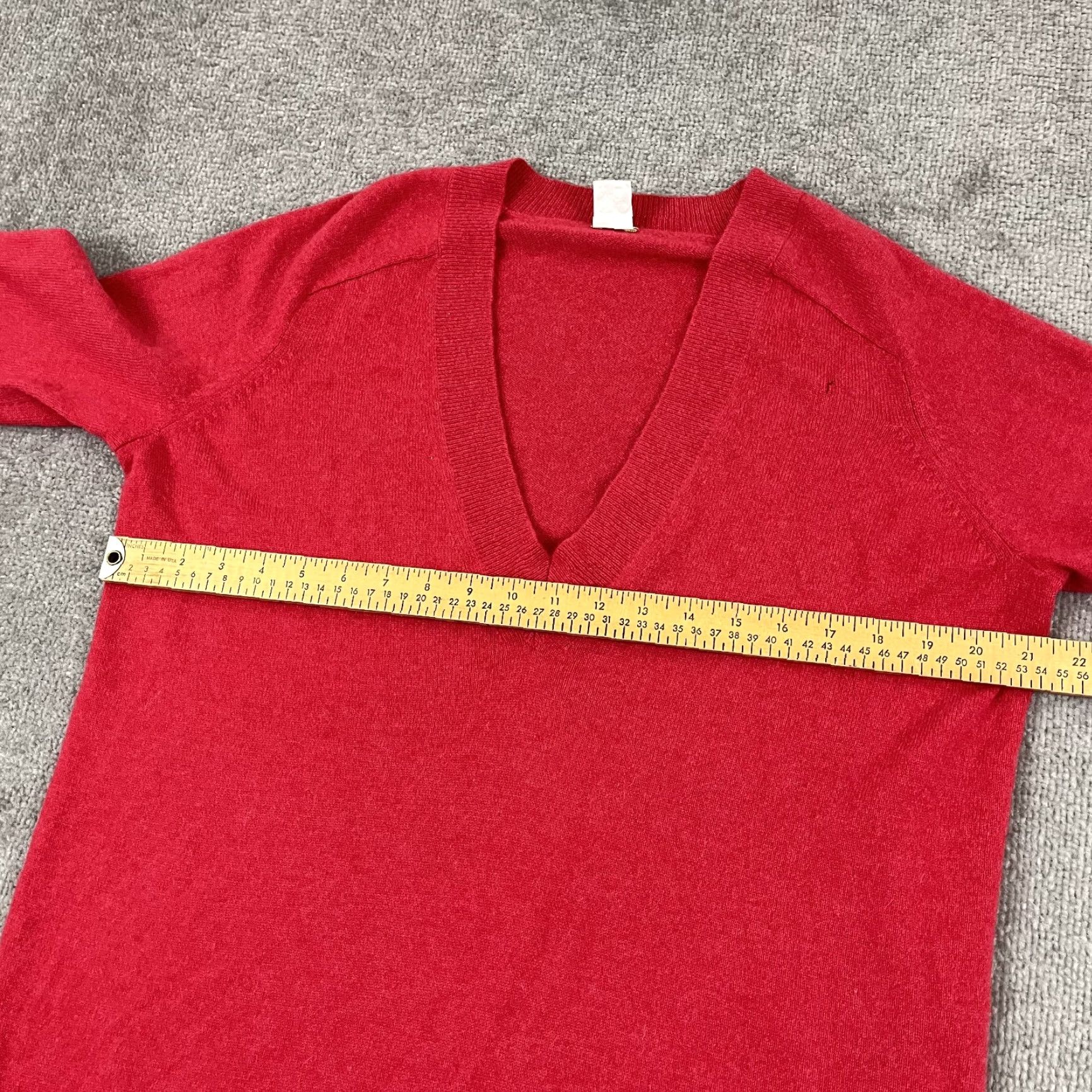 J.Crew VINTAGE J.CREW Sweater Men's Medium Pullover Knit Cashmere Red 100% V-Neck Classic Casual Size US M / EU 48-50 / 2 - 4 Thumbnail