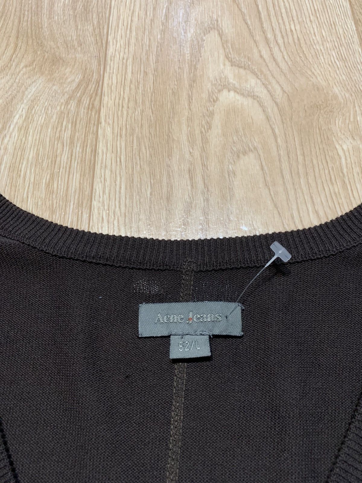 Acne Studios Acne Jeans Tommy V Neck Light Jumper 52 Size Size US L / EU 52-54 / 3 - 7 Thumbnail