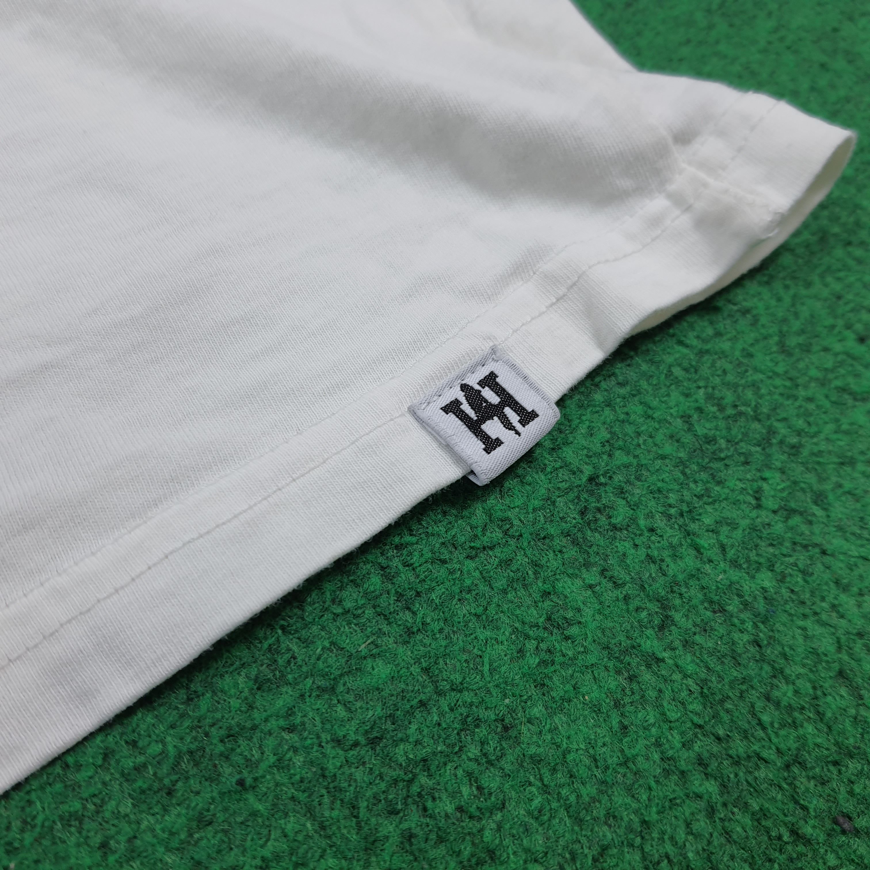 Hysteric Glamour Vintage Hysteric Glamour Japan Pocket Tee C301N48 Size US S / EU 44-46 / 1 - 3 Thumbnail