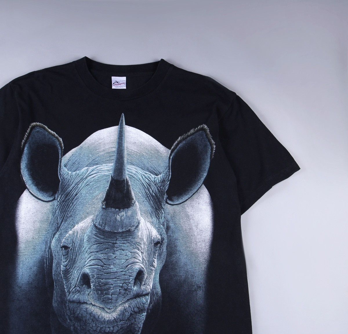 Vintage 1994 Trinity Products Rhino Tee T Shirt Animal Vintage US XL Size US XL / EU 56 / 4 - 2 Thumbnail