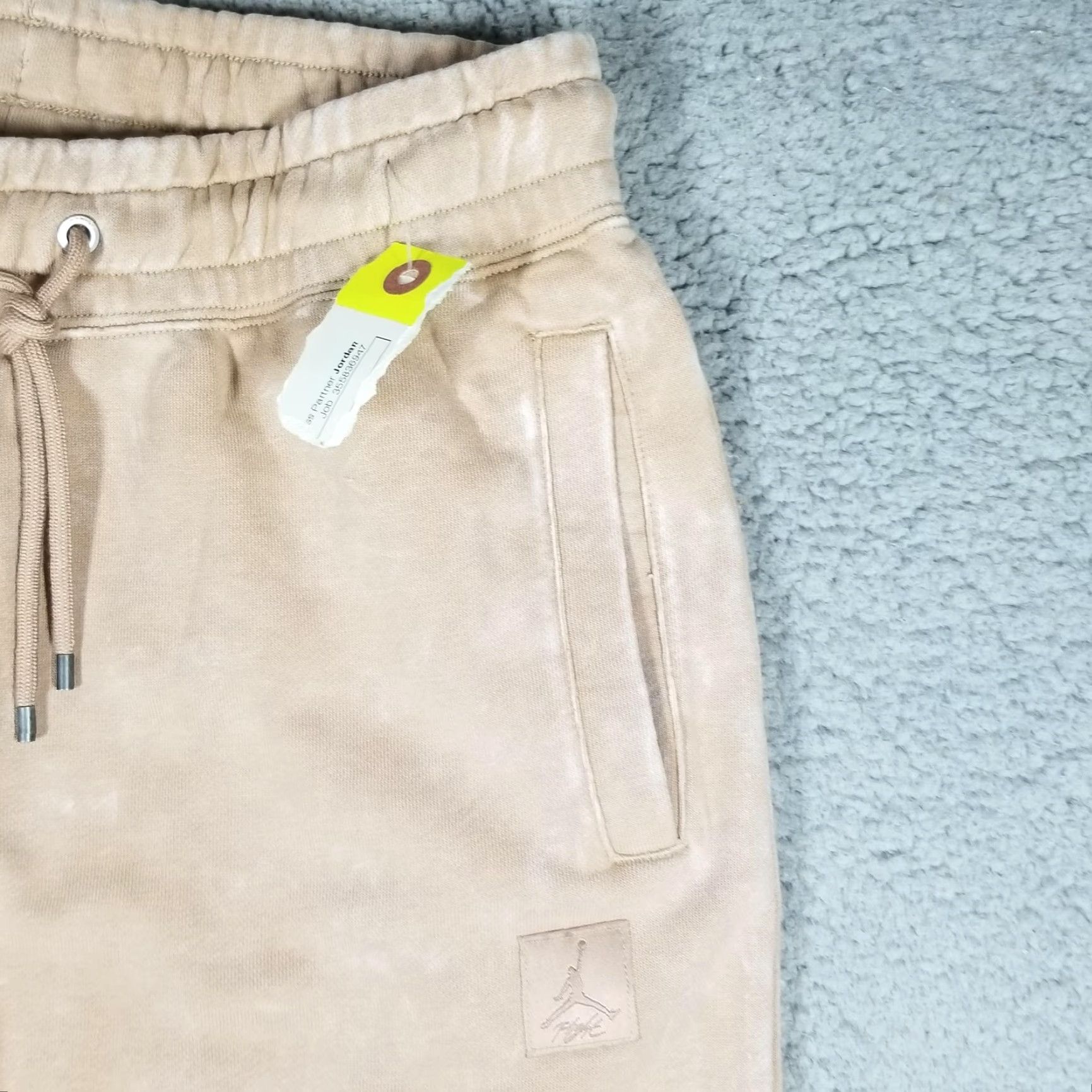 Jordan Brand Jordan Pants Mens Small Light British Tan Fleece Sweatpants Flight Patch Pockets Size US 29 - 3 Thumbnail