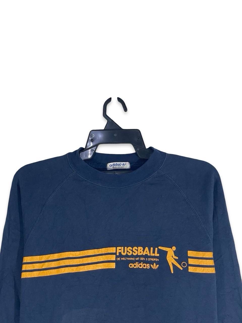 Other Vintage 90s adidas fussball sweatshirt jumper size M Size US M / EU 48-50 / 2 - 2 Thumbnail