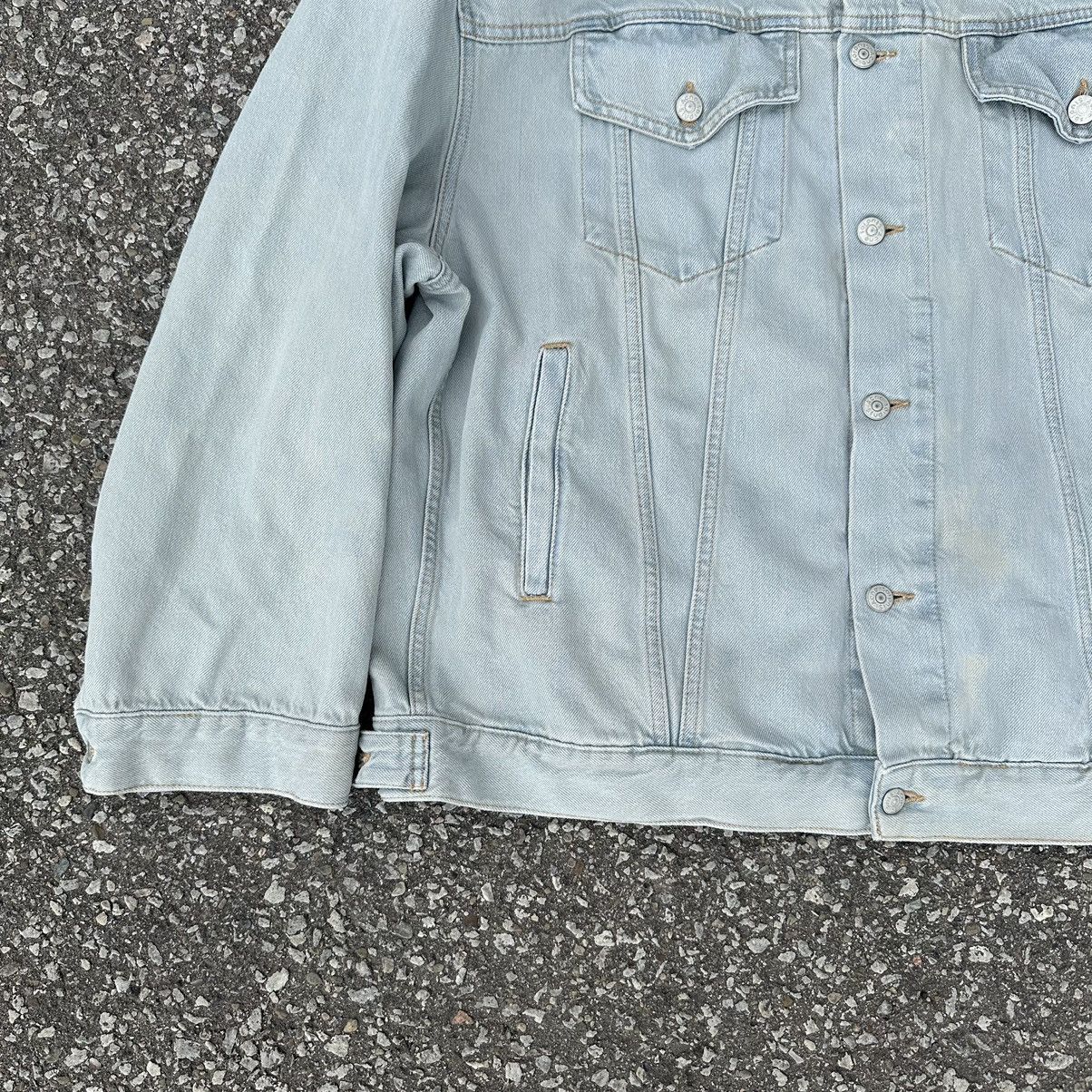 Acne Studios Acne Studios Denim Oversized Jacket Size US L / EU 52-54 / 3 - 4 Thumbnail