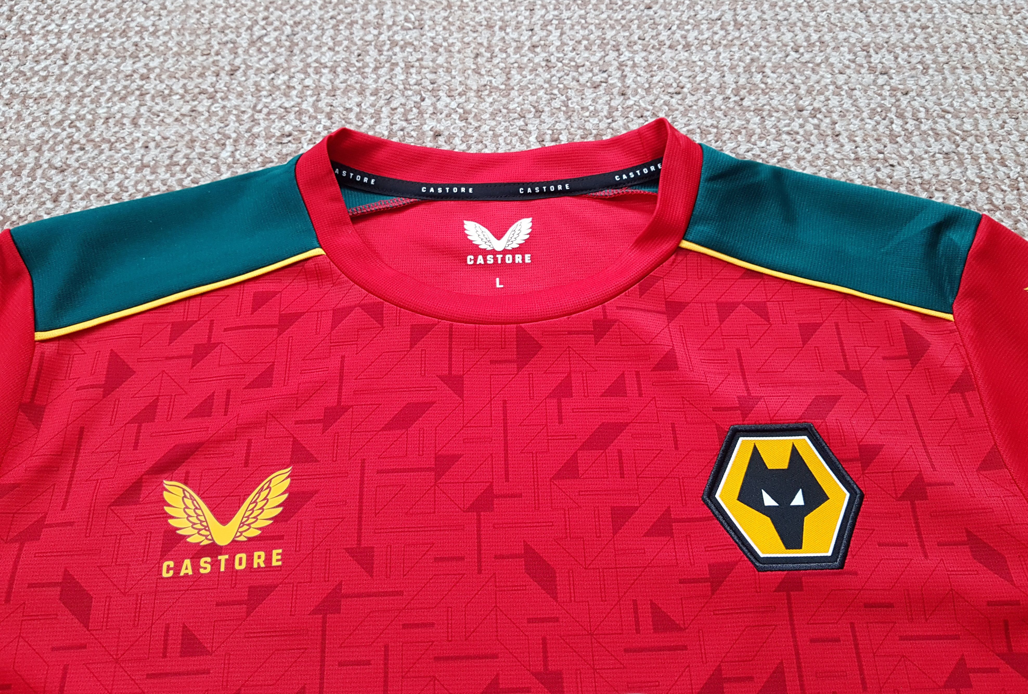 Castore Wolverhampton Away 2023/24 Jersey Soccer Shirt Castore sz L Size US L / EU 52-54 / 3 - 4 Thumbnail