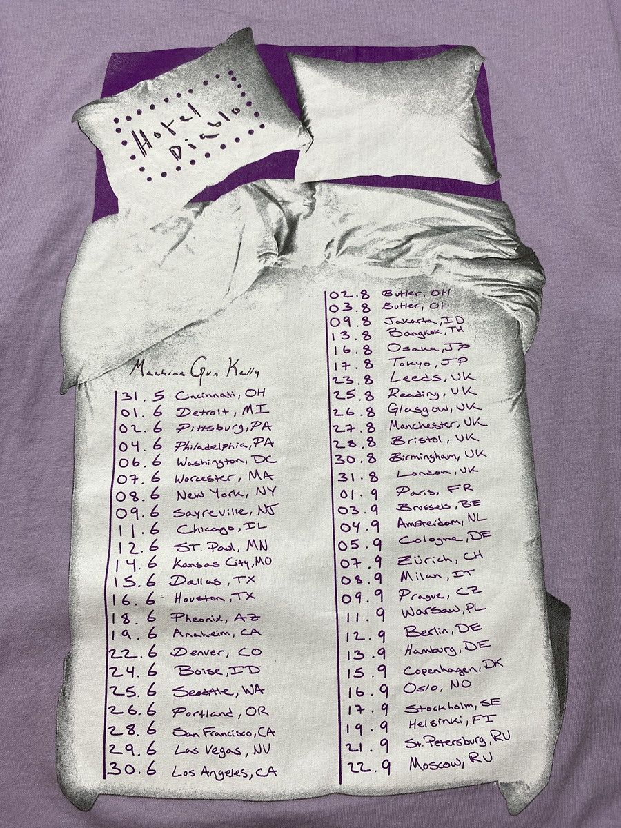 Band Tees Hotel Diablo Tour Machine Gun Kelly lavender T-shirt Size US XL / EU 56 / 4 - 5 Thumbnail