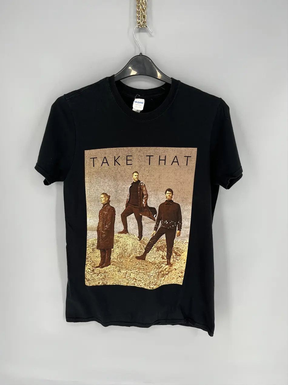 Band Tees Vintage Y2K Take That Tour T-shirt 2019 Band Streetwear Size US M / EU 48-50 / 2 - 1 Thumbnail