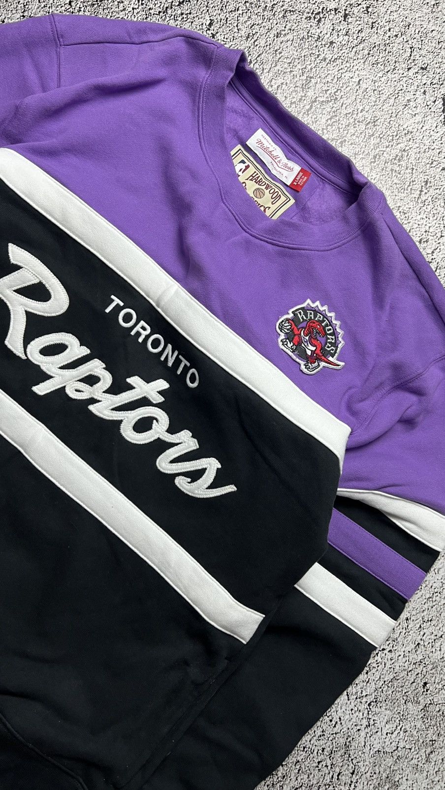 Mitchell & Ness VTG 90’s Toronto Raptors NBA mitchell&ness sweatshirt Size US XL / EU 56 / 4 - 2 Thumbnail