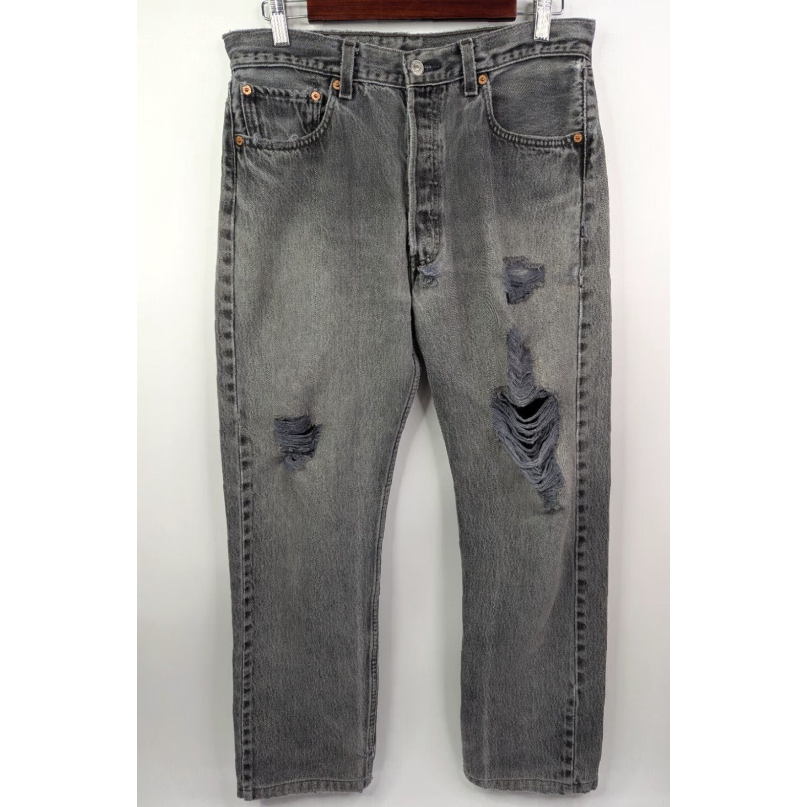 Levi's VINTAGE Levi's 501 Jeans Women Grey 33x29 Button Fly Original Denim Distress Casual Regular Fit USA 00s Womens Size 24" / US 00 / IT 34 - 2 Thumbnail