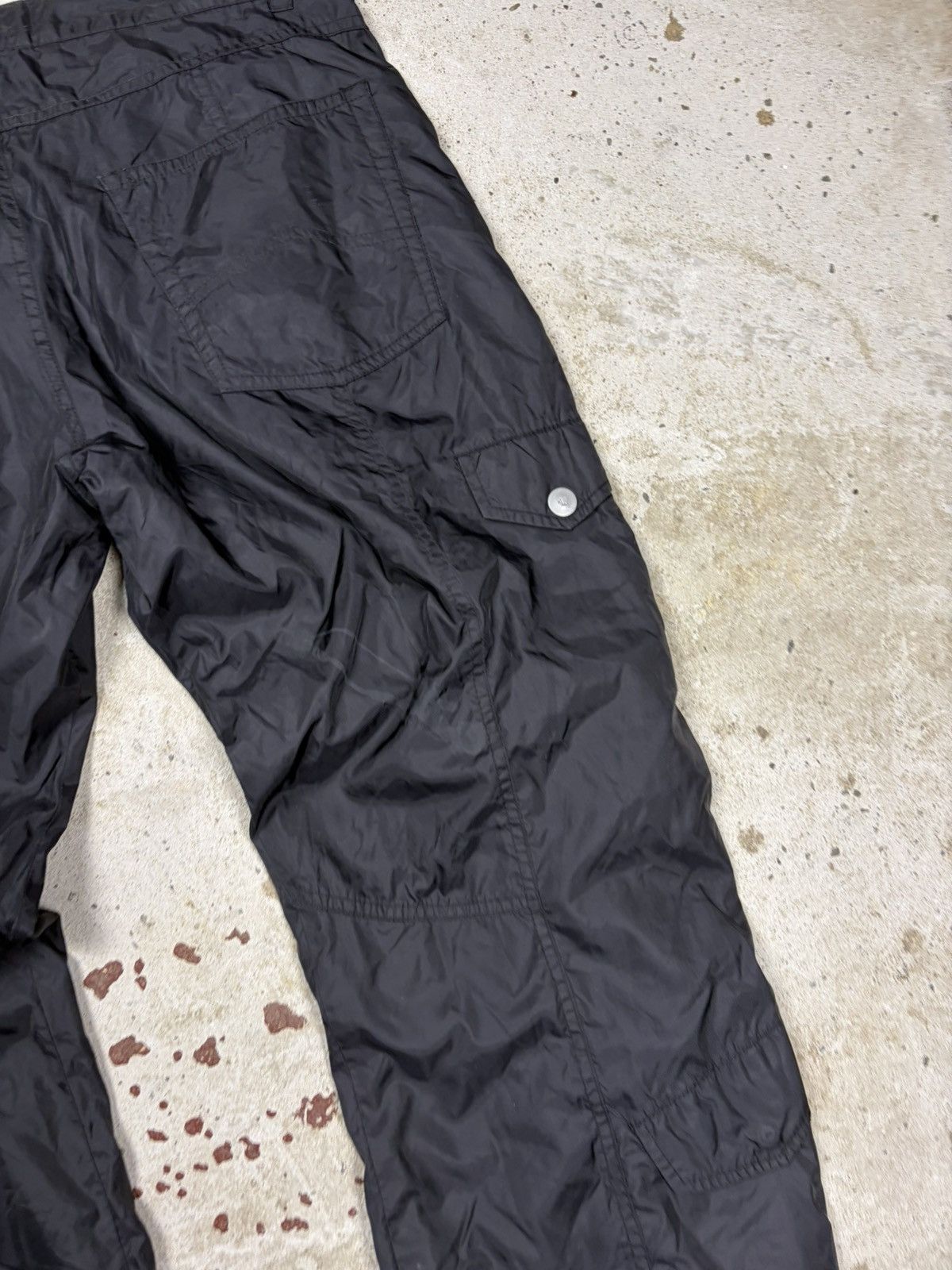 Giorgio Armani 2000s Armani Jeans Black Baggy Full Zip Cargo Track Pants Size US 33 - 17 Thumbnail