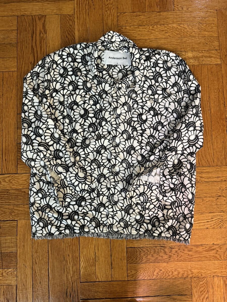 Andersson Bell Off-White Flower Embroidery Shirt Size US XL / EU 56 / 4 - 2 Thumbnail