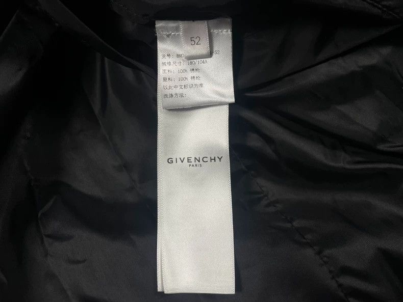 Givenchy Givenchy Letter Back Jacket, Size 52 Size US L / EU 52-54 / 3 - 5 Thumbnail