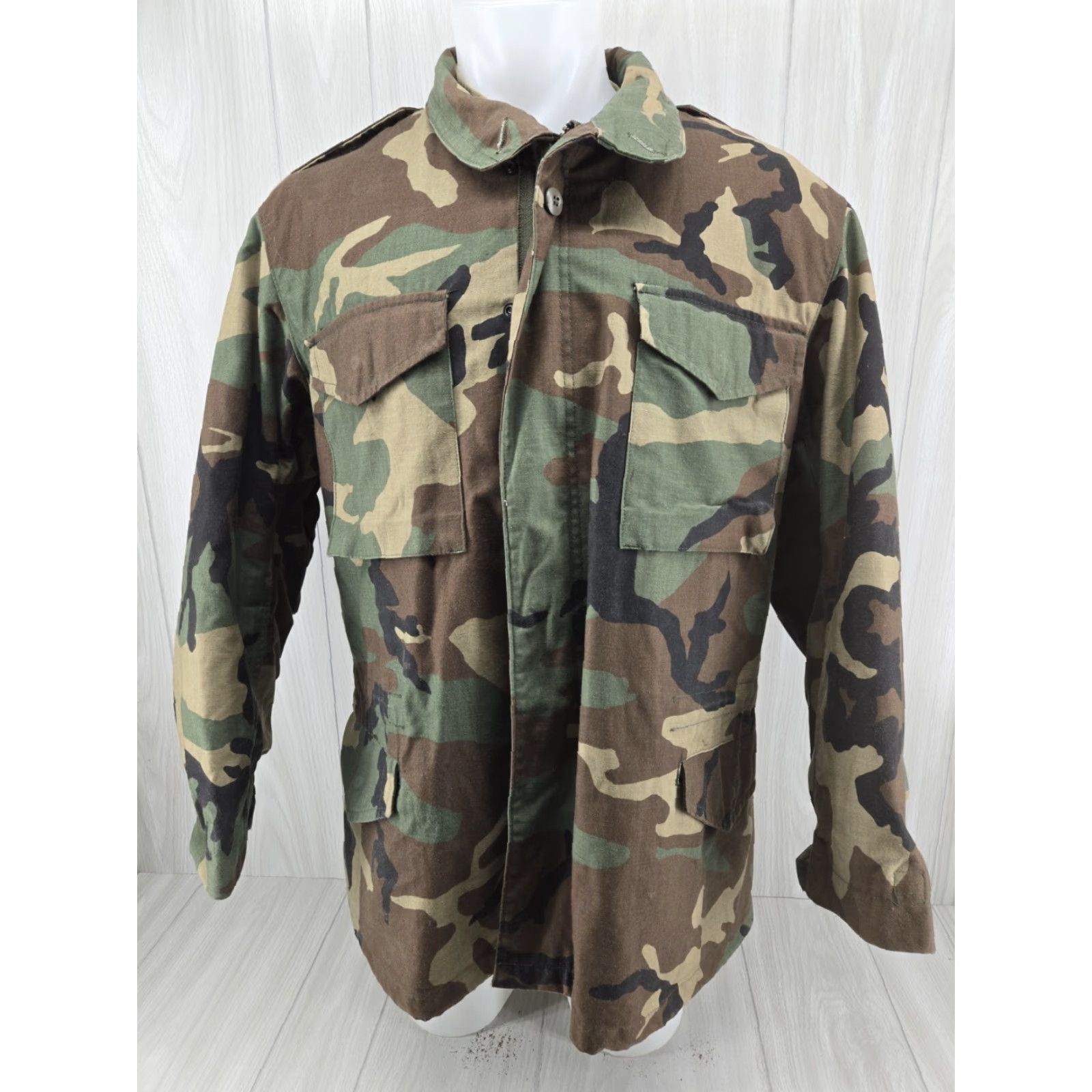 Vintage VINTAGE M65 Jacket Regular Large US Army Field Woodland Camo Cold Weather Hooded Pockets Size US L / EU 52-54 / 3 - 2 Thumbnail