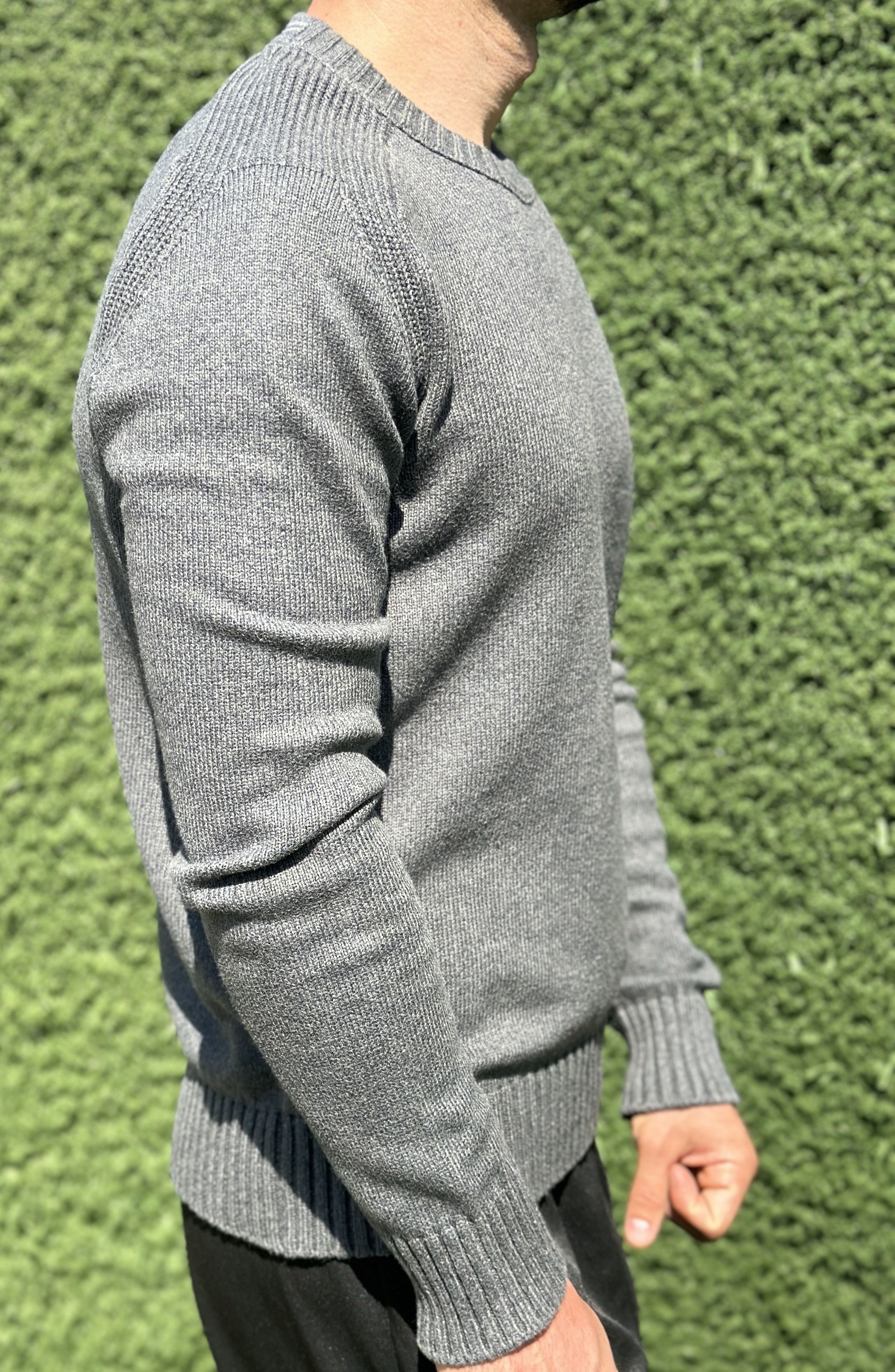 Stone Island Knit Stone Island Collection Light Pullover Slim Fit Size M Size US M / EU 48-50 / 2 - 2 Thumbnail
