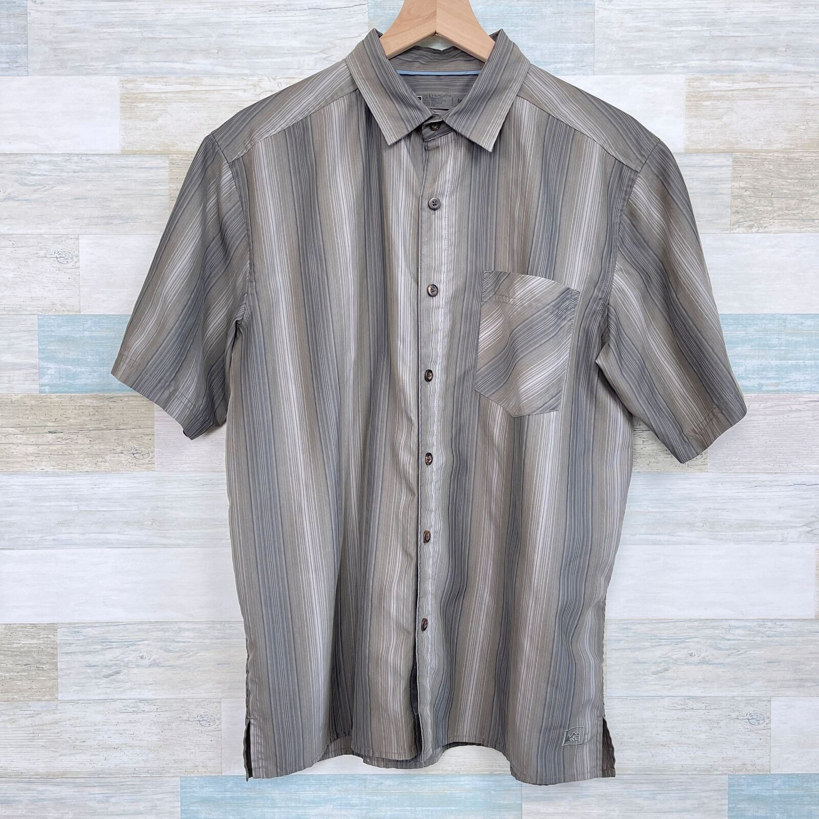 Rei REI Short Sleeve Hiking Shirt Brown Striped Quick Dry Mens M Size US M / EU 48-50 / 2 - 1 Thumbnail