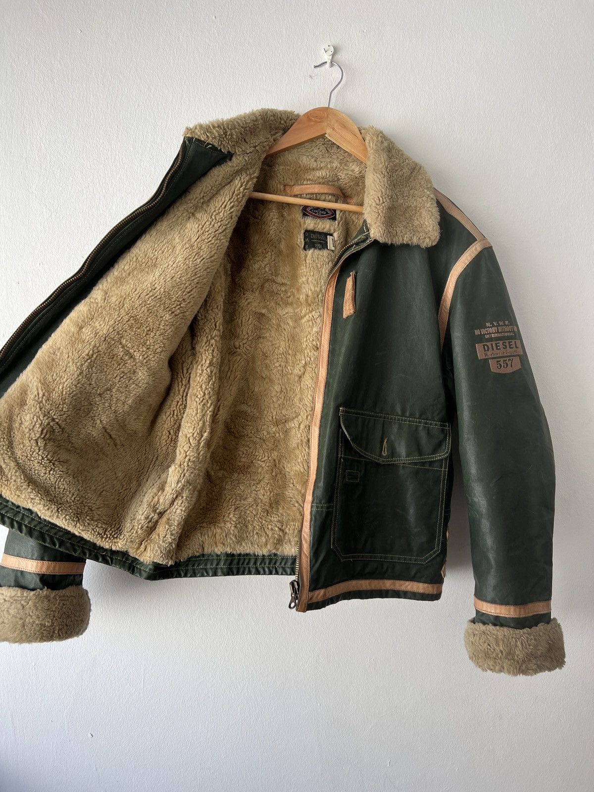 Diesel × Vintage Rare Diesel DMB 1955 Vintage Waxed Cotton & Shearling Jacket Size US L / EU 52-54 / 3 - 12 Thumbnail