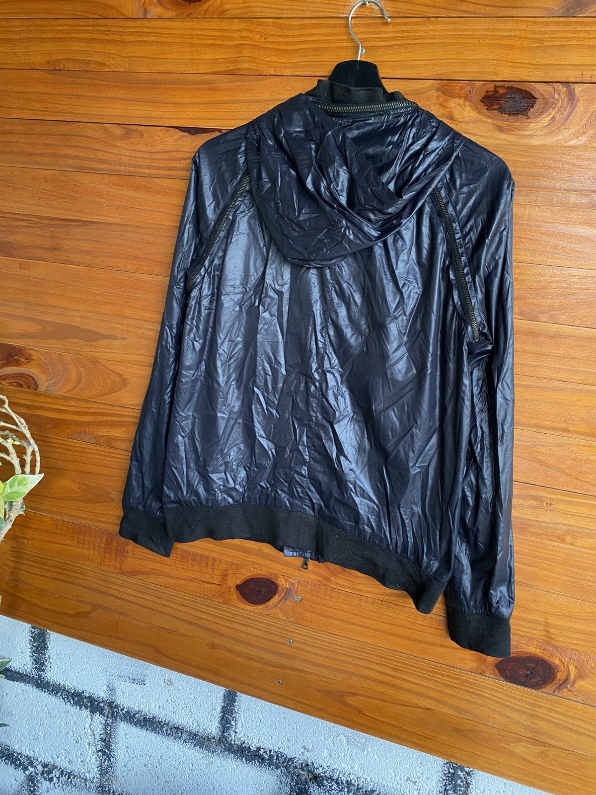Japanese Brand Reverence Lightweight Hooded Jacket – Black Technical Zip Size US S / EU 44-46 / 1 - 13 Thumbnail