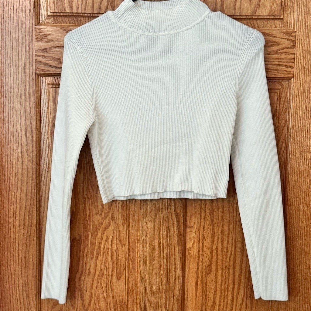 H&M H&M Divided Sweater Womens M Ivory Ribbed Mock Neck Long Sl Size US M / EU 48-50 / 2 - 1 Thumbnail