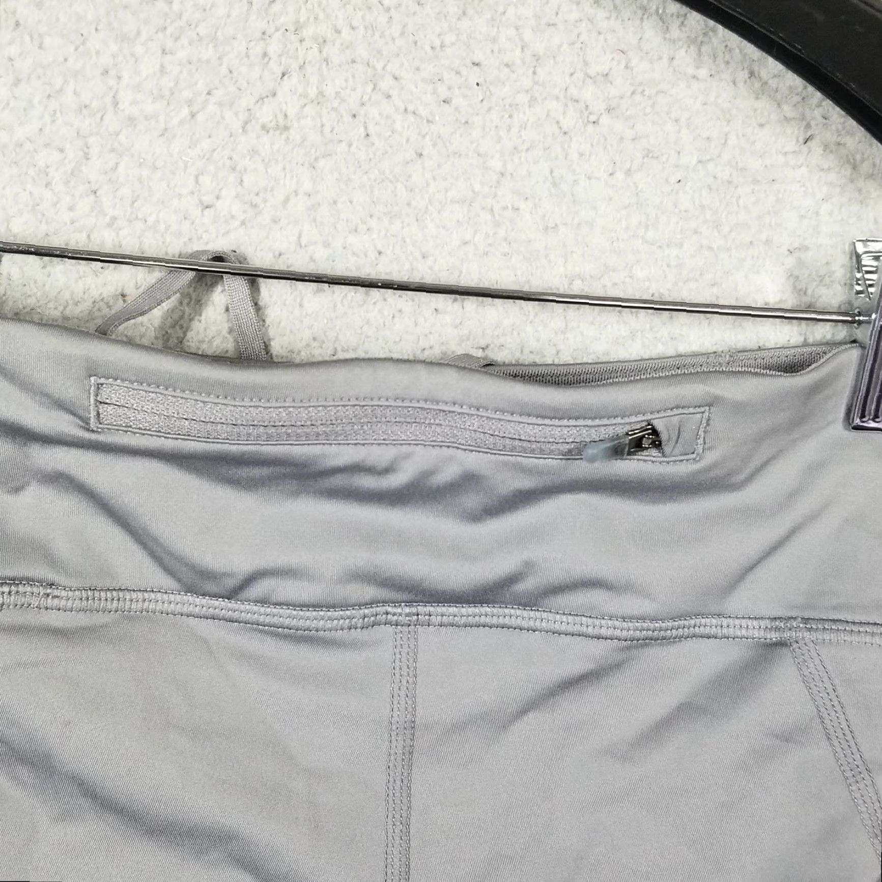 Nike Nike Legging Women's Small Power Run Cropped Gray BQ5948-056 Nike Power Running Cropped Legging Size Small Gray Size 28" / US 6 / IT 42 - 7 Thumbnail