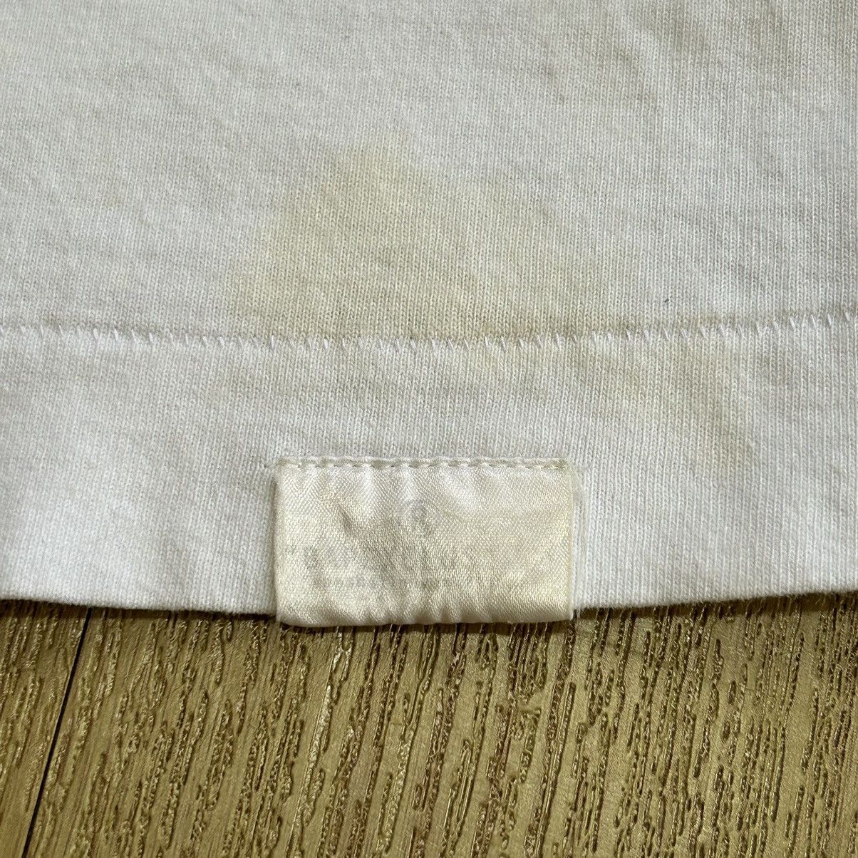 Bape Bape Exclusive Handprint Heart Tee Size US M / EU 48-50 / 2 - 6 Thumbnail