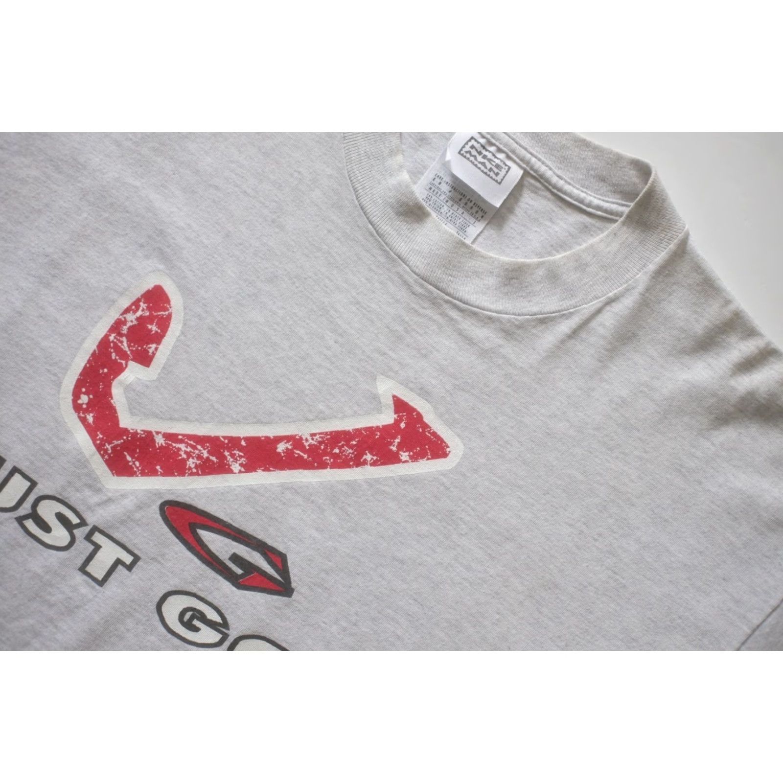 Vintage NICE MAN VTG 90s RETRO FUNNY SPORT JUST GOLF GRAPHIC GRAY T SHIRT MEN SZ L Size US L / EU 52-54 / 3 - 5 Thumbnail
