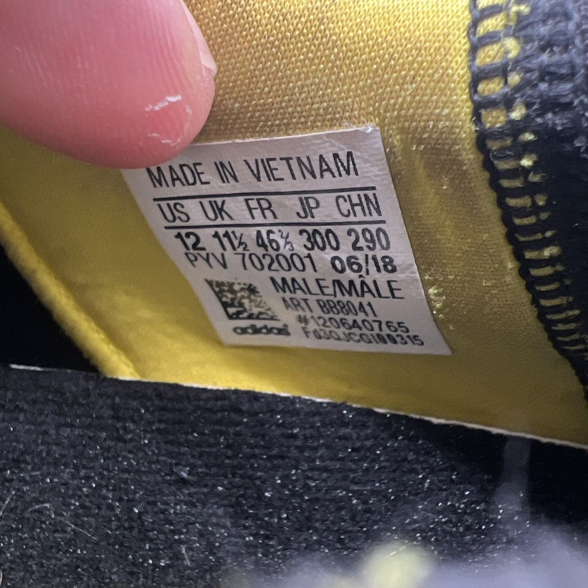 Adidas Pharrell x solar hu glide black Size US 12 / EU 45 - 8 Thumbnail