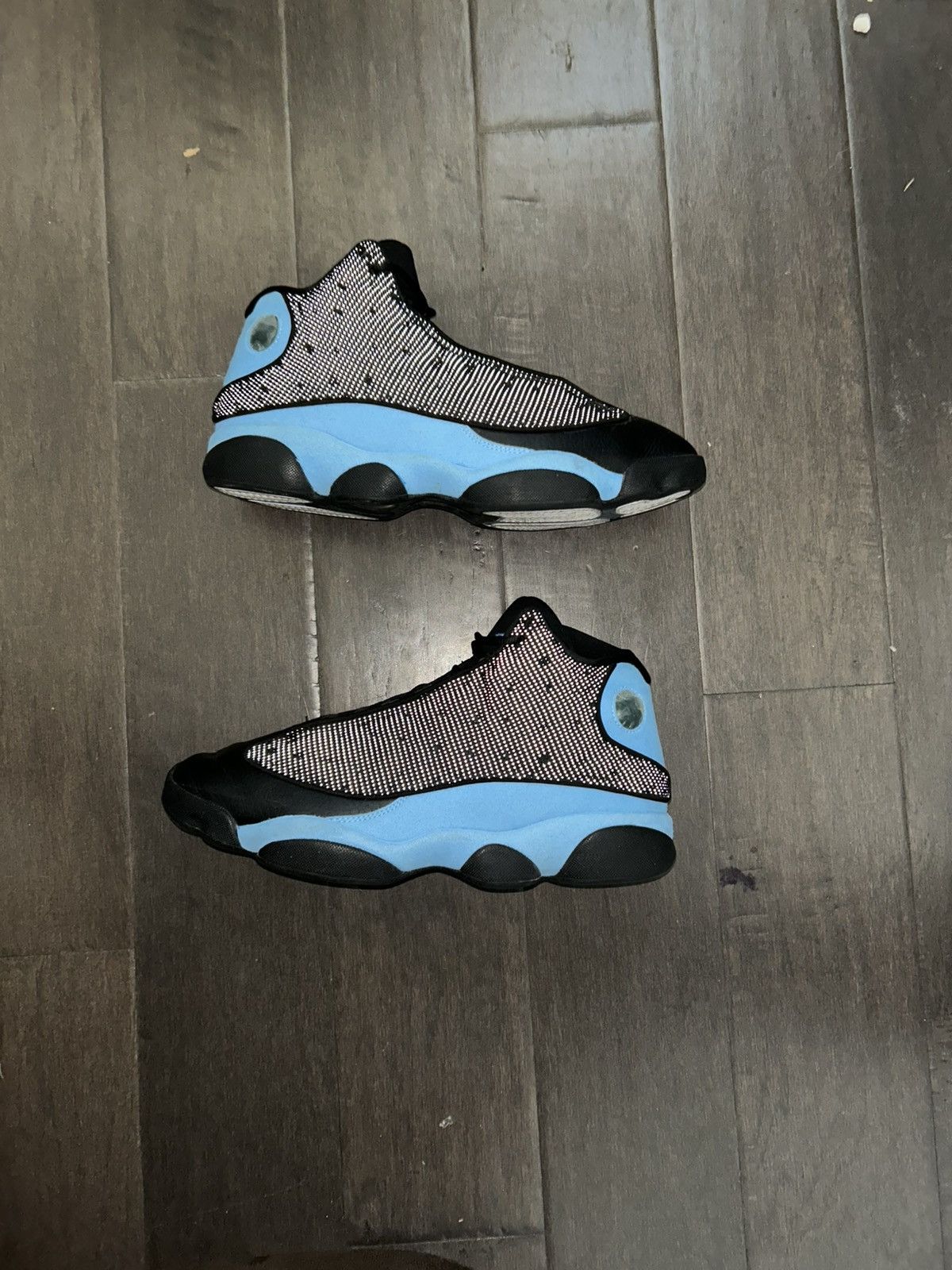 Jordan 13 black university blues