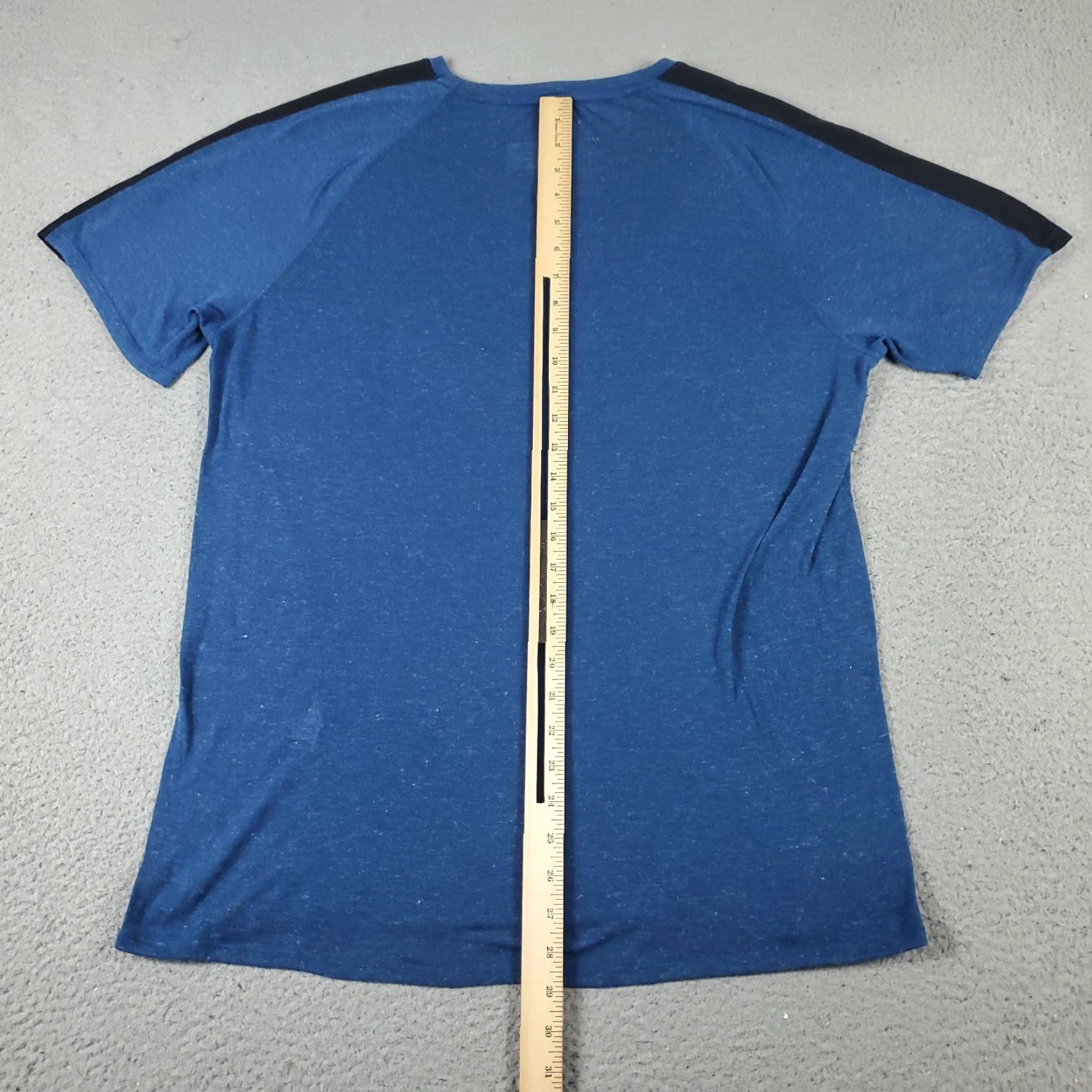 Under Armour VINTAGE Under Armour T Shirt Mens XL Blue Activewear Gym Workout Short Sleeve Athletic Nike Sports Size US XL / EU 56 / 4 - 4 Thumbnail