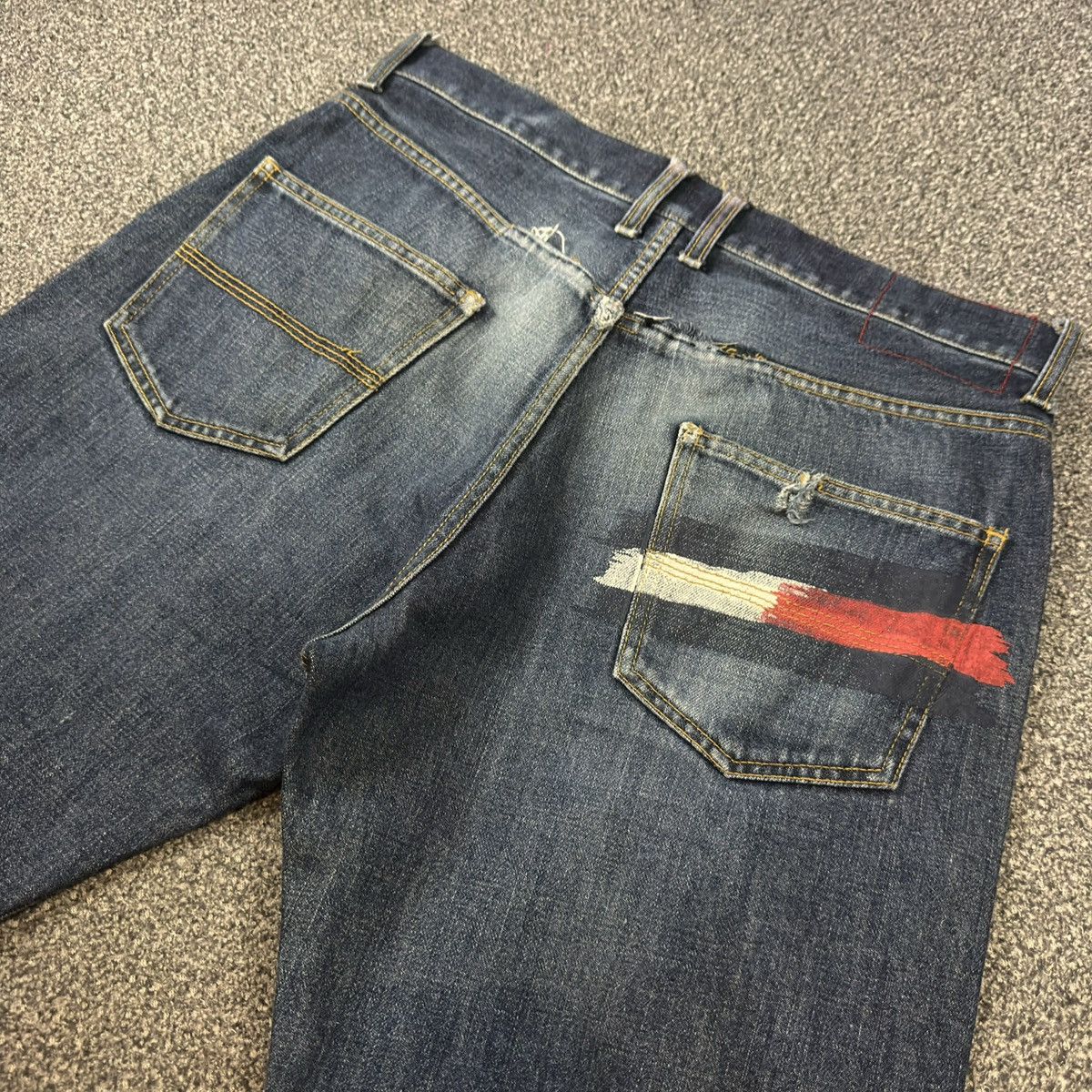 Tommy Jeans Vintage 90s Tommy Paint Distressed Denim Size US 34 / EU 50 - 7 Thumbnail