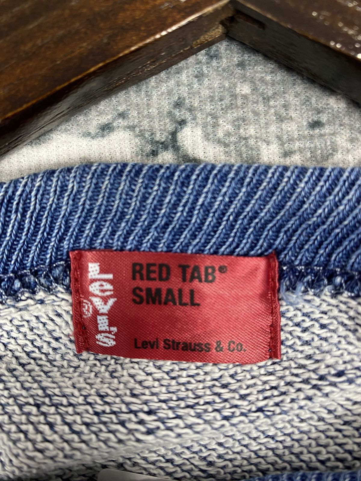 Levi's Vintage Levi's Red Tab Like Denim Sweatshirts Size US S / EU 44-46 / 1 - 7 Thumbnail