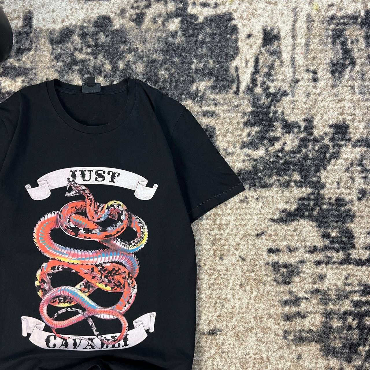 Just Cavalli Just Cavalli Luxury Snake Big Logo T-Shirt 1TS108 Size US L / EU 52-54 / 3 - 2 Thumbnail