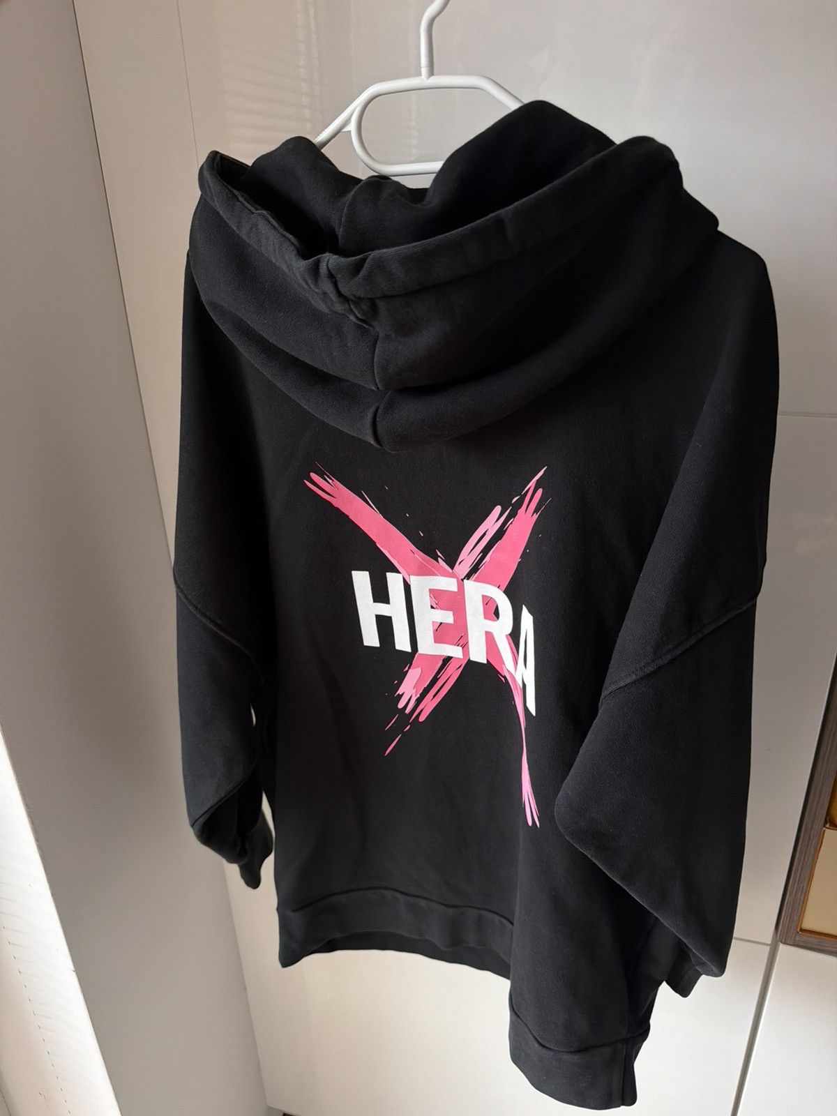 Other Hera Big Logo Drip Hoodie Size US S / EU 44-46 / 1 - 6 Thumbnail