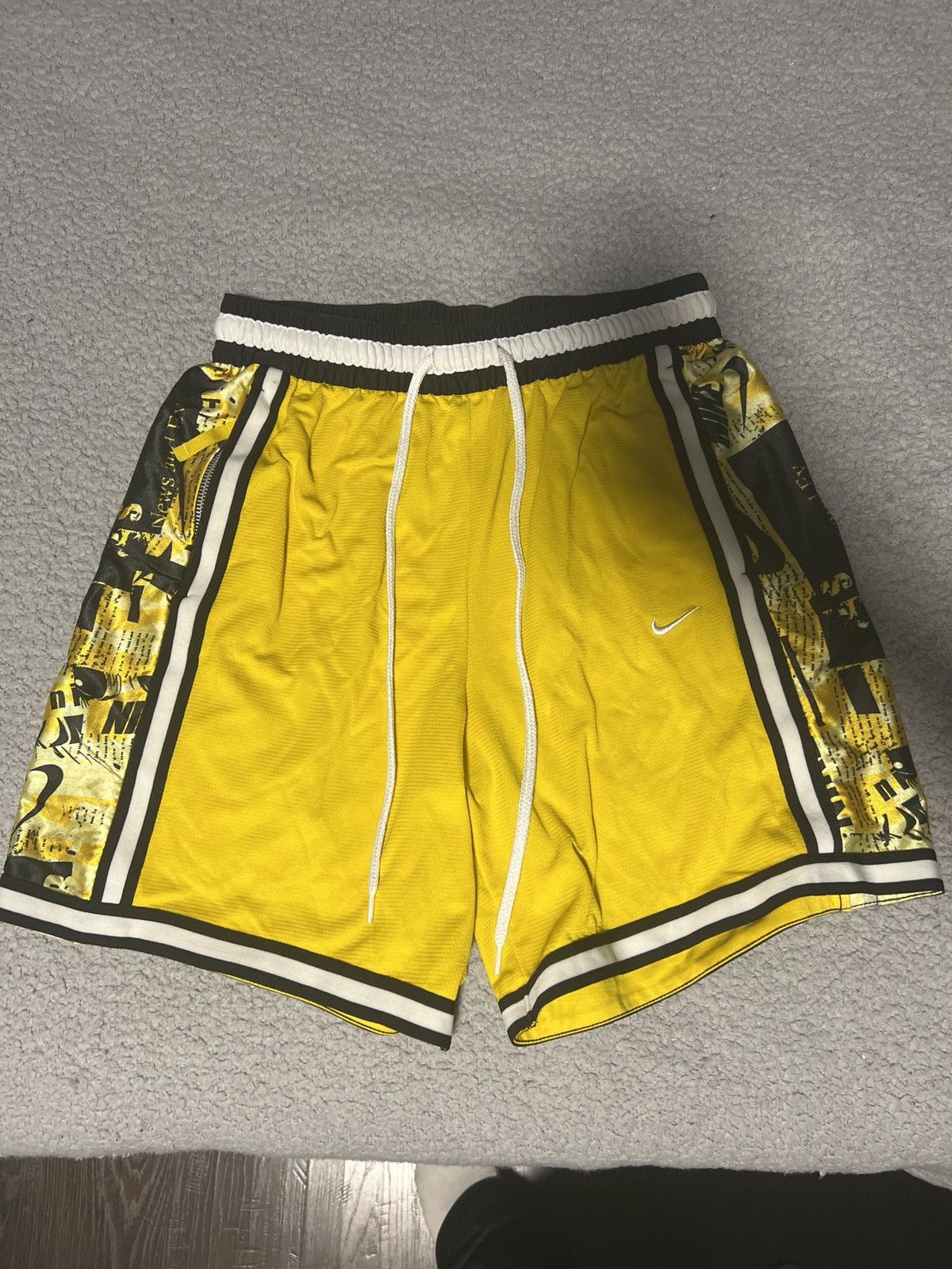 Nike Nike basketball shorts Size US 32 / EU 48 - 2 Thumbnail