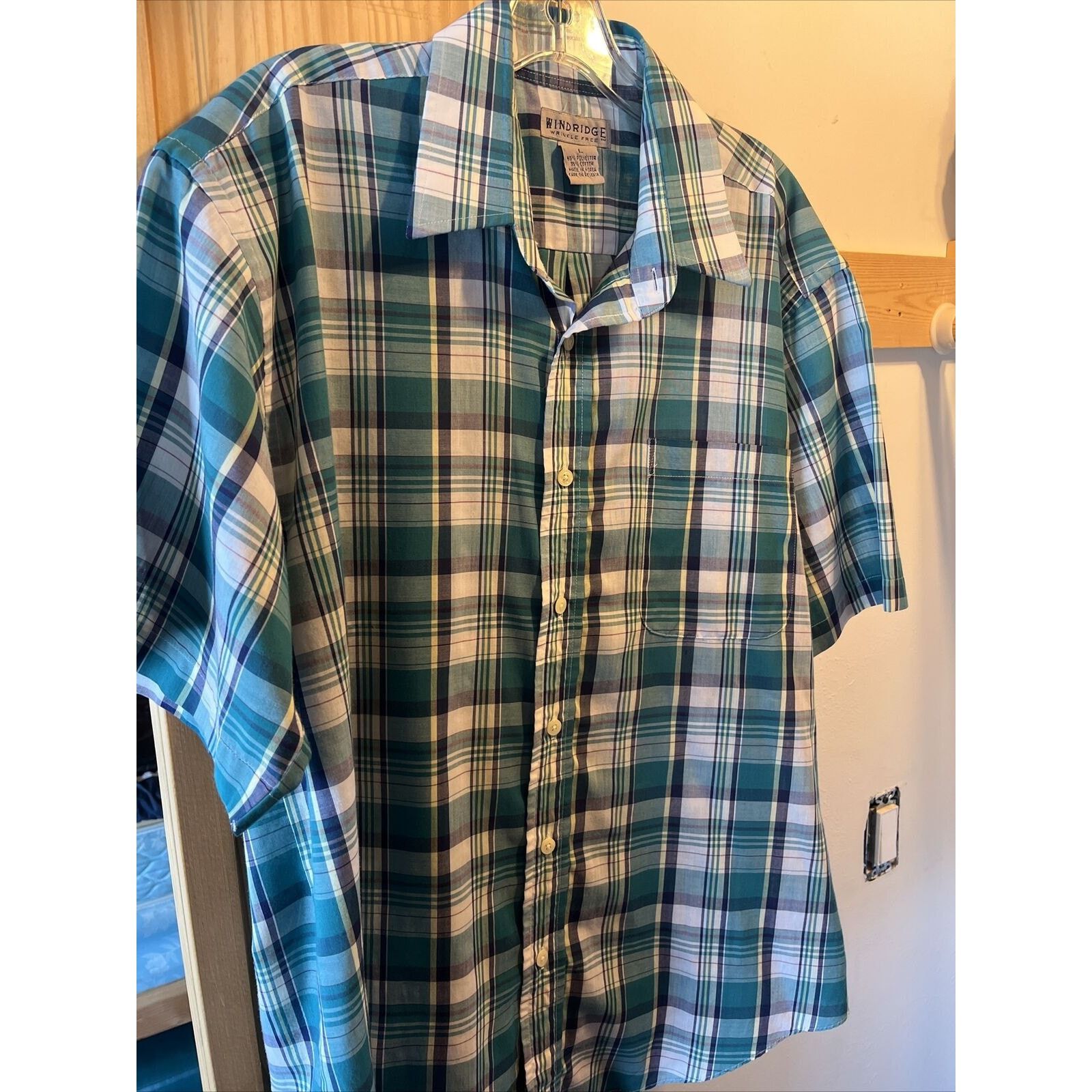 Other Windridge mens L Green plaid SS Button polyester blend shirt Size US L / EU 52-54 / 3 - 4 Thumbnail