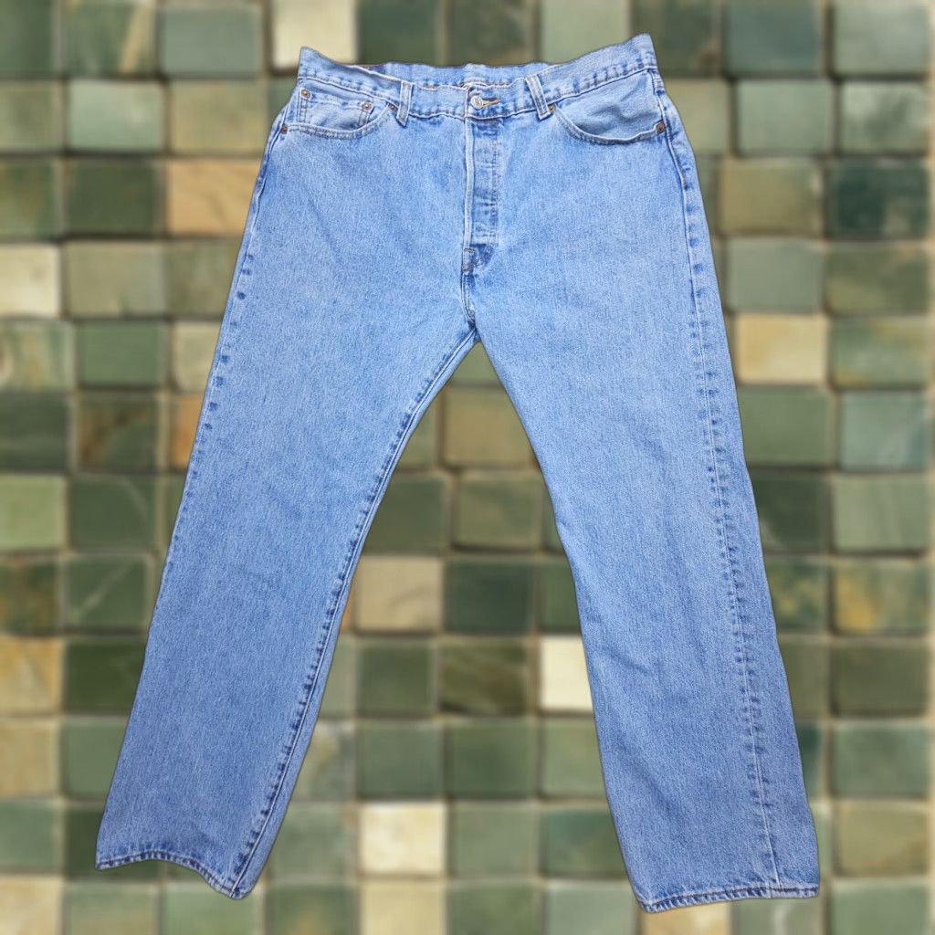 Levi's Levi's 501 Jeans Mens 36x30 Light Wash Blue Denim Button Fly Straight 5-Pocket Regular Rise Vintage No Size US 36 / EU 52 - 1 Thumbnail