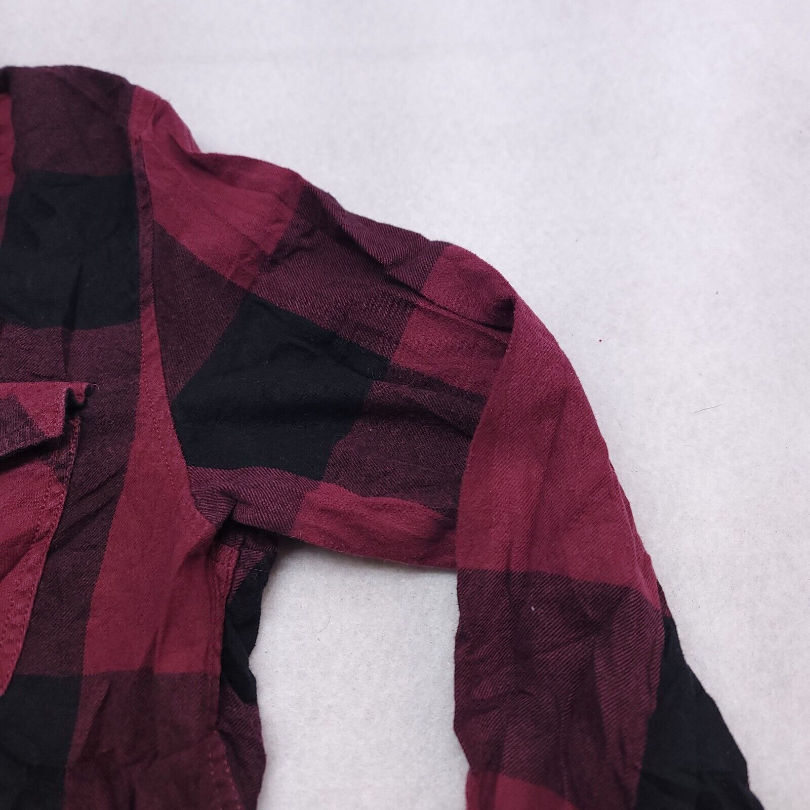 Arizona Jean Co. Arizona Jean Co Buffalo Check Flannel Shirt Mens Size M Red Size US M / EU 48-50 / 2 - 5 Thumbnail
