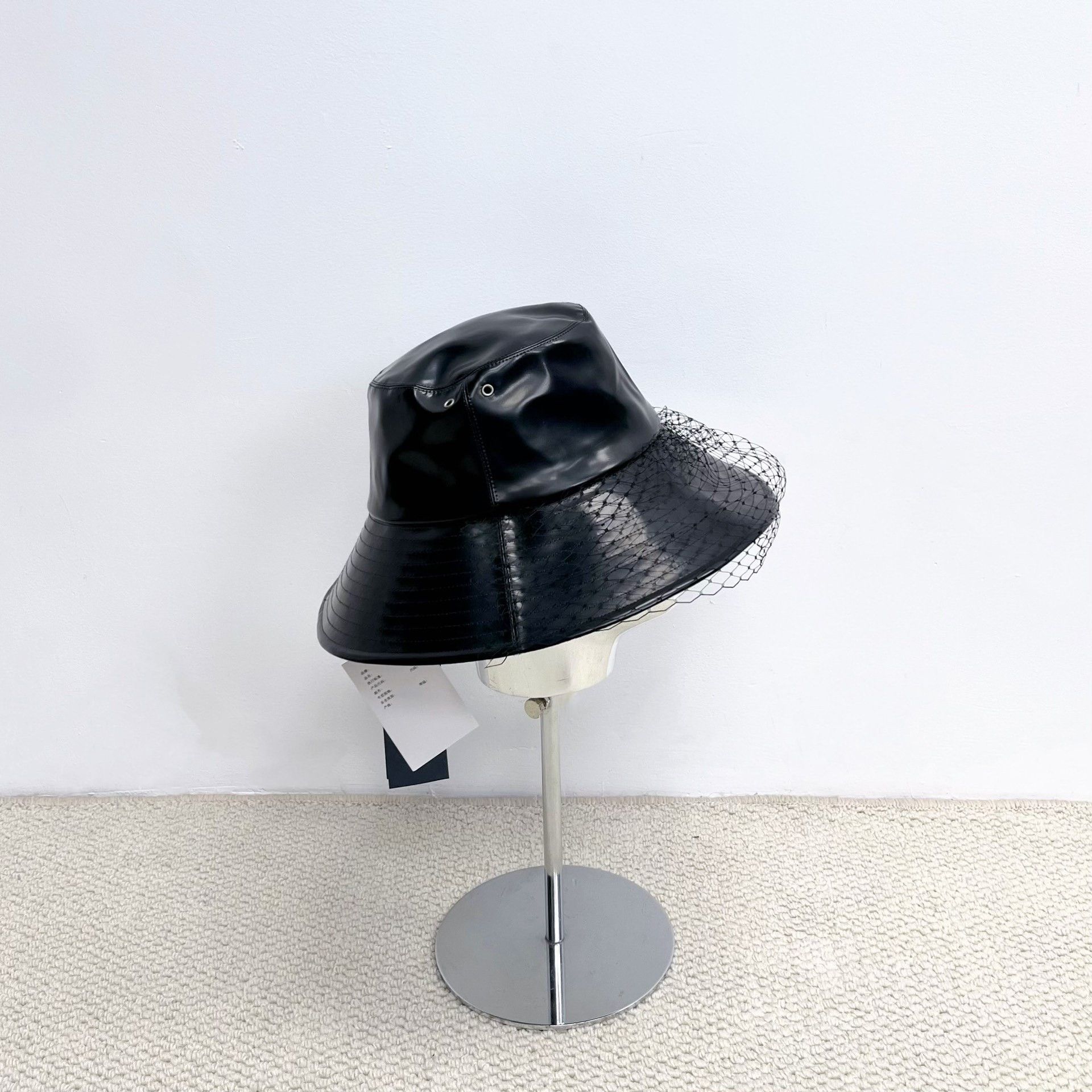 Dior Dior Black Mesh Patent Leather Monogram Bucket Hat Size US S / EU 44-46 / 1 - 2 Thumbnail