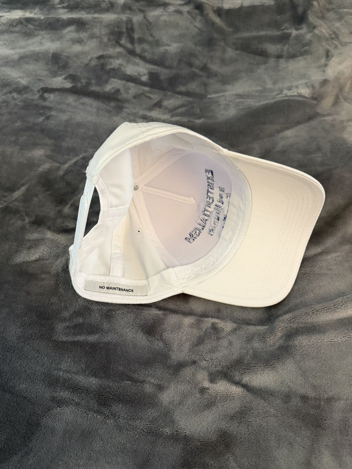 No Maintenance No Maintenance "Existentialism and Human Emotions" White Hat Size ONE SIZE - 5 Thumbnail