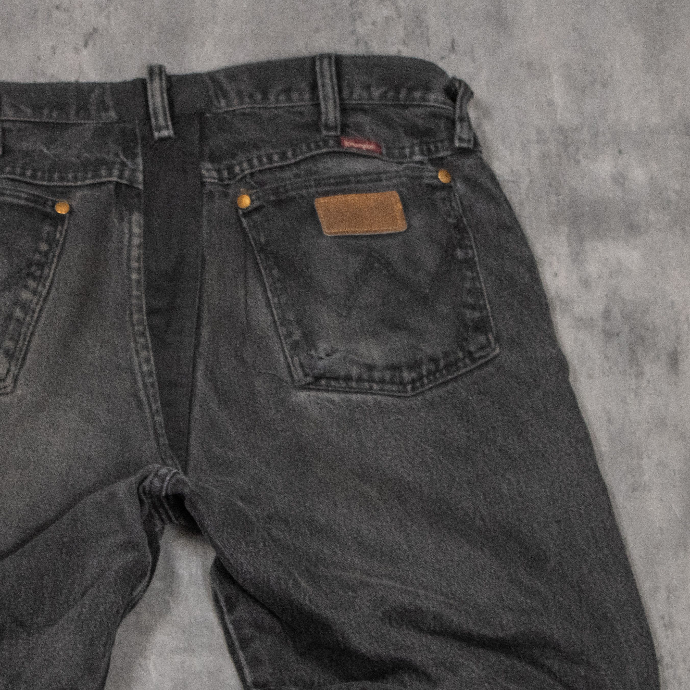 Wrangler Y2K 2000's's Faded Painted Baggy Cropped Denim Jean's Size US 36 / EU 52 - 11 Thumbnail