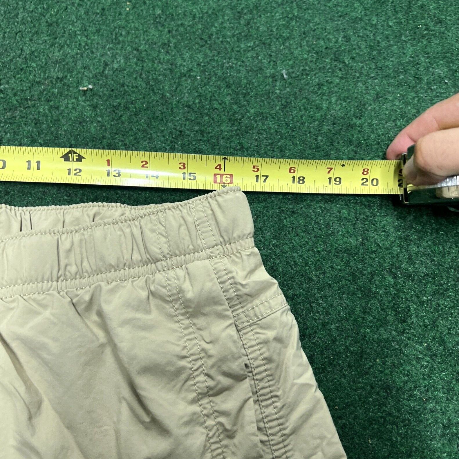 Vintage Columbia Cargo Shorts Mens Large 11in Hybrid Lined Belted Pull On Khaki Size US 33 - 6 Thumbnail