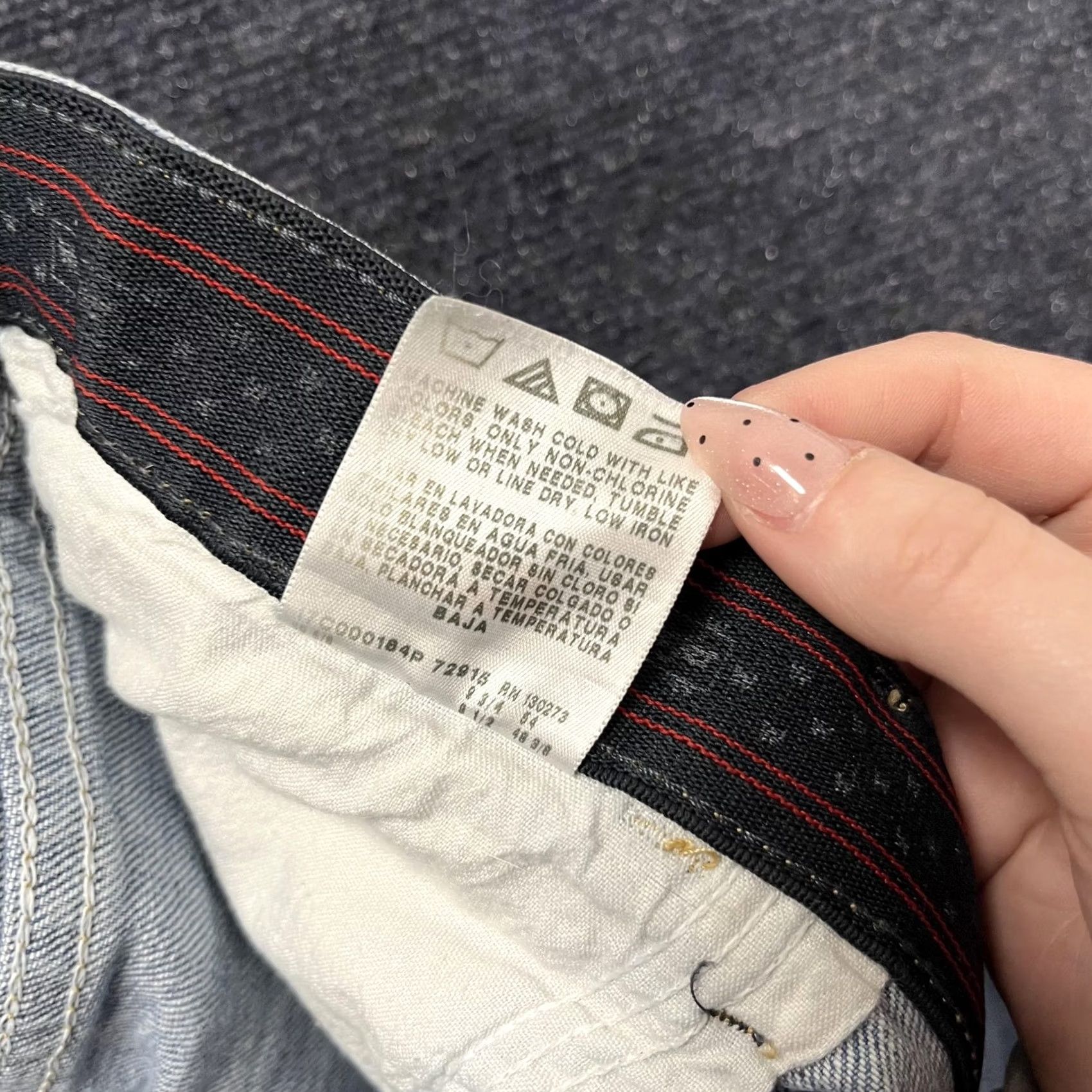 Wrangler Wrangler Denim Shorts Mens 36 Light Wash Relaxed Fit Bermuda Casual Stretch Denim Shorts Bermuda Light Wash Men 36 Wrangler Stretch Casual Mens Cars? Size US 36 / EU 52 - 4 Thumbnail